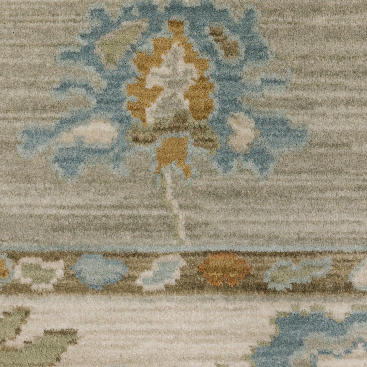 Maeve Oriental Grey/ Blue Distressed Cut Pile Rug