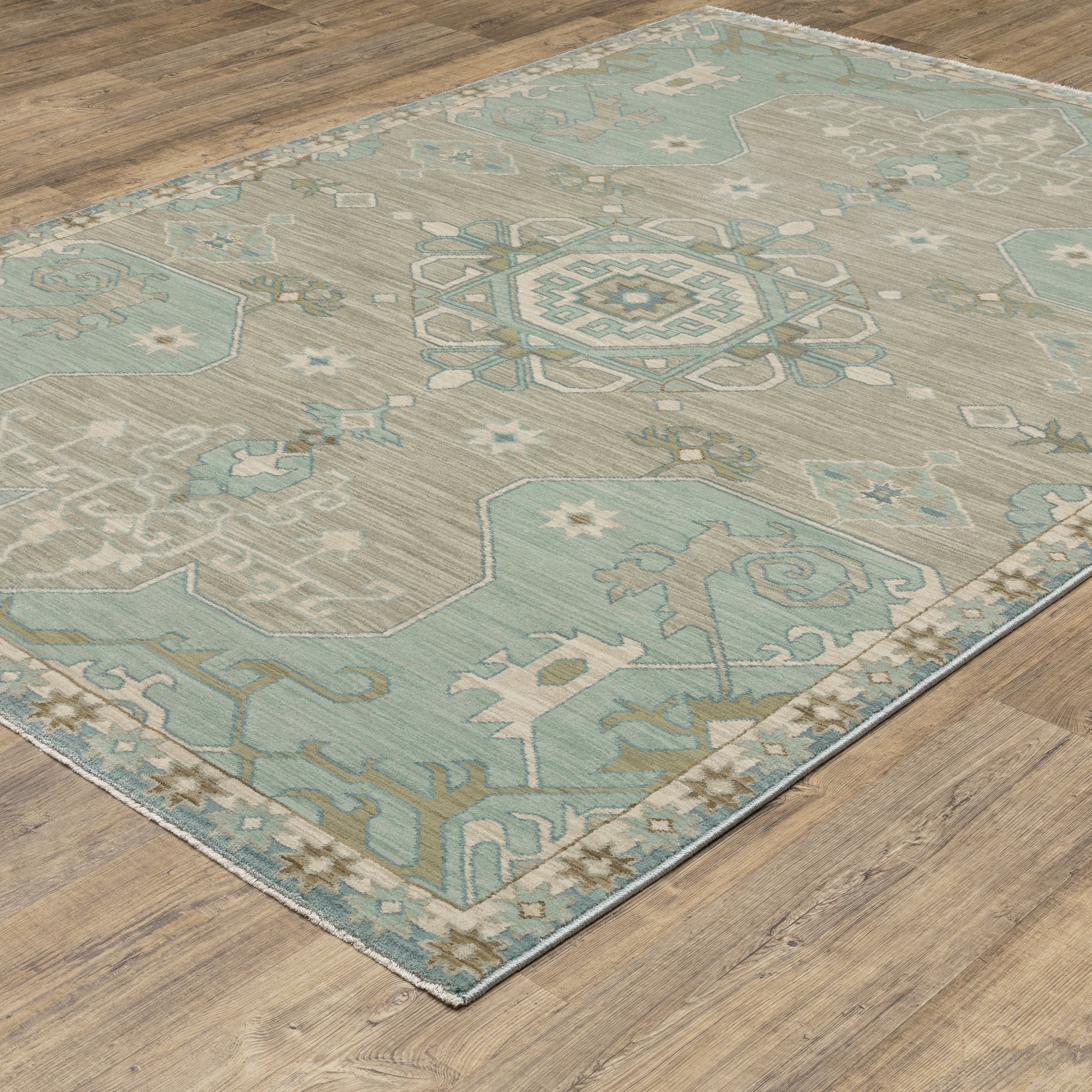 Maeve Medallion Grey/ Blue Distressed Cut Pile Rug