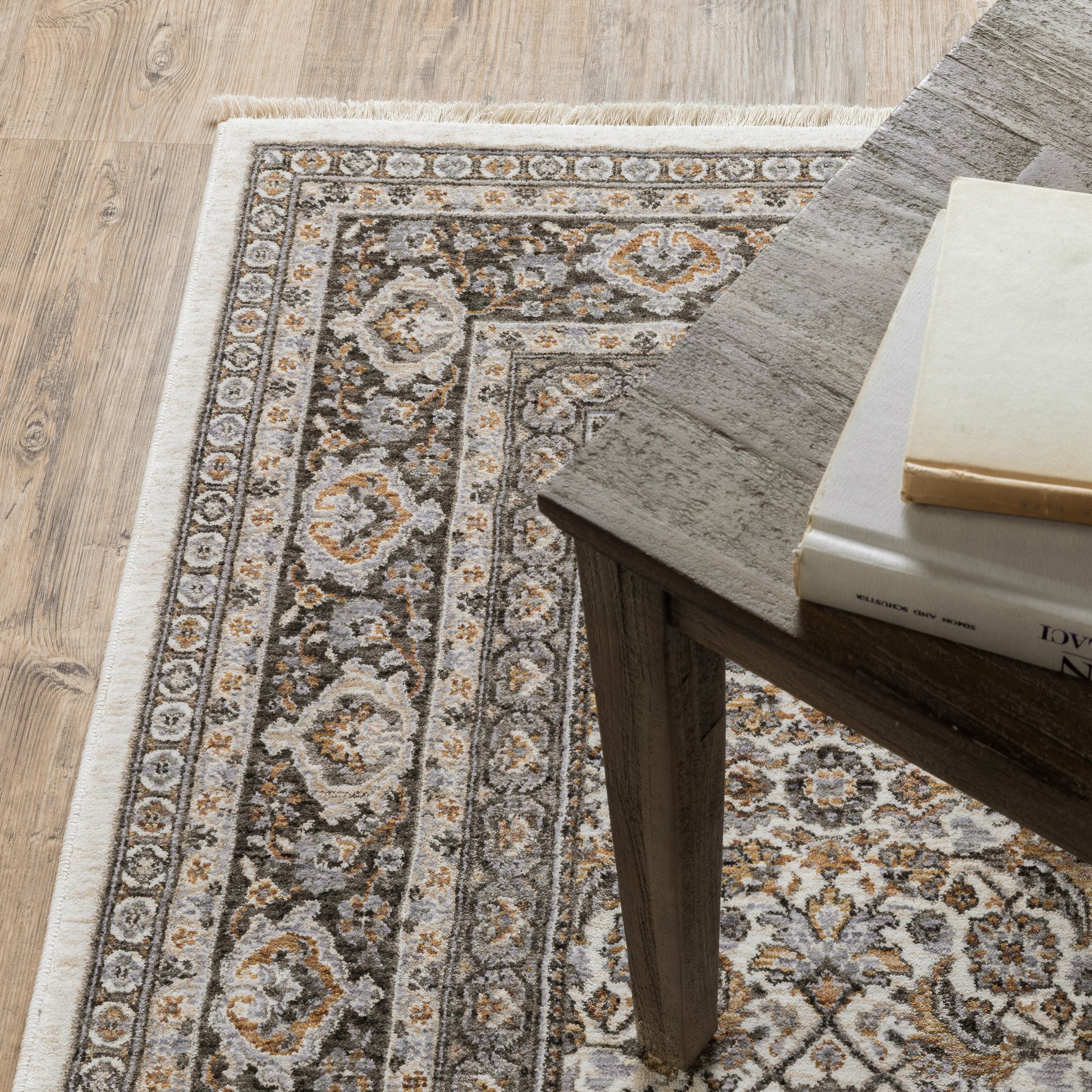 Maharaja Oriental Ivory/ Charcoal Cut Pile Rug