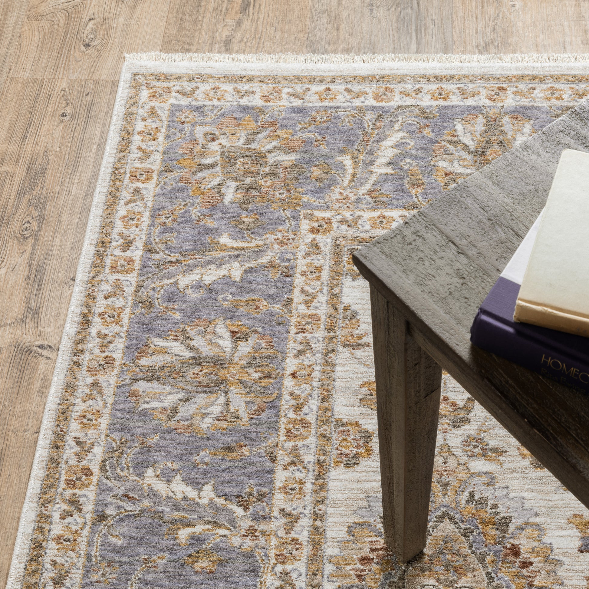 Maharaja Oriental Ivory/ Blue Cut Pile Rug