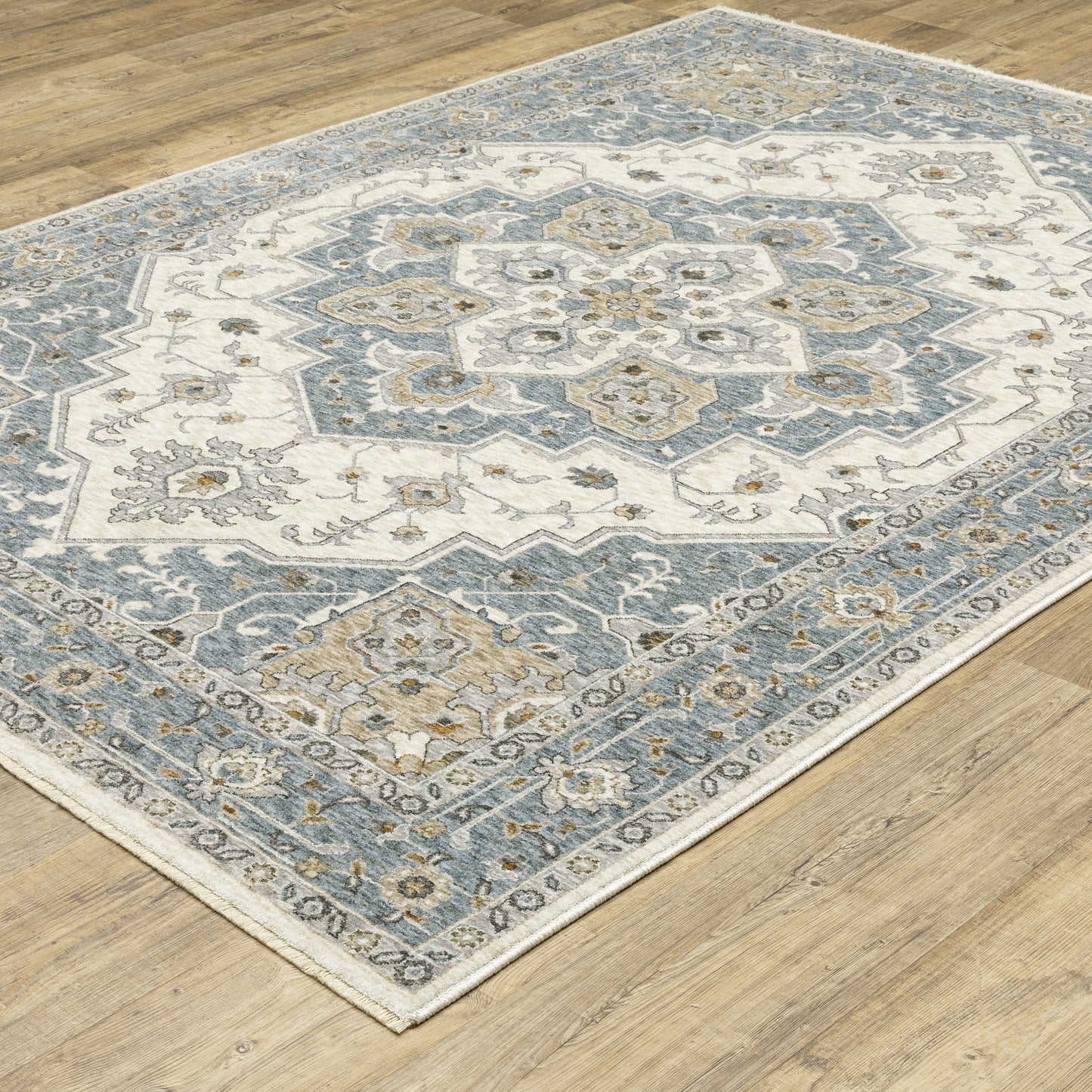 Maharaja Medallion Blue/ Ivory Oriental Cut Pile Rug