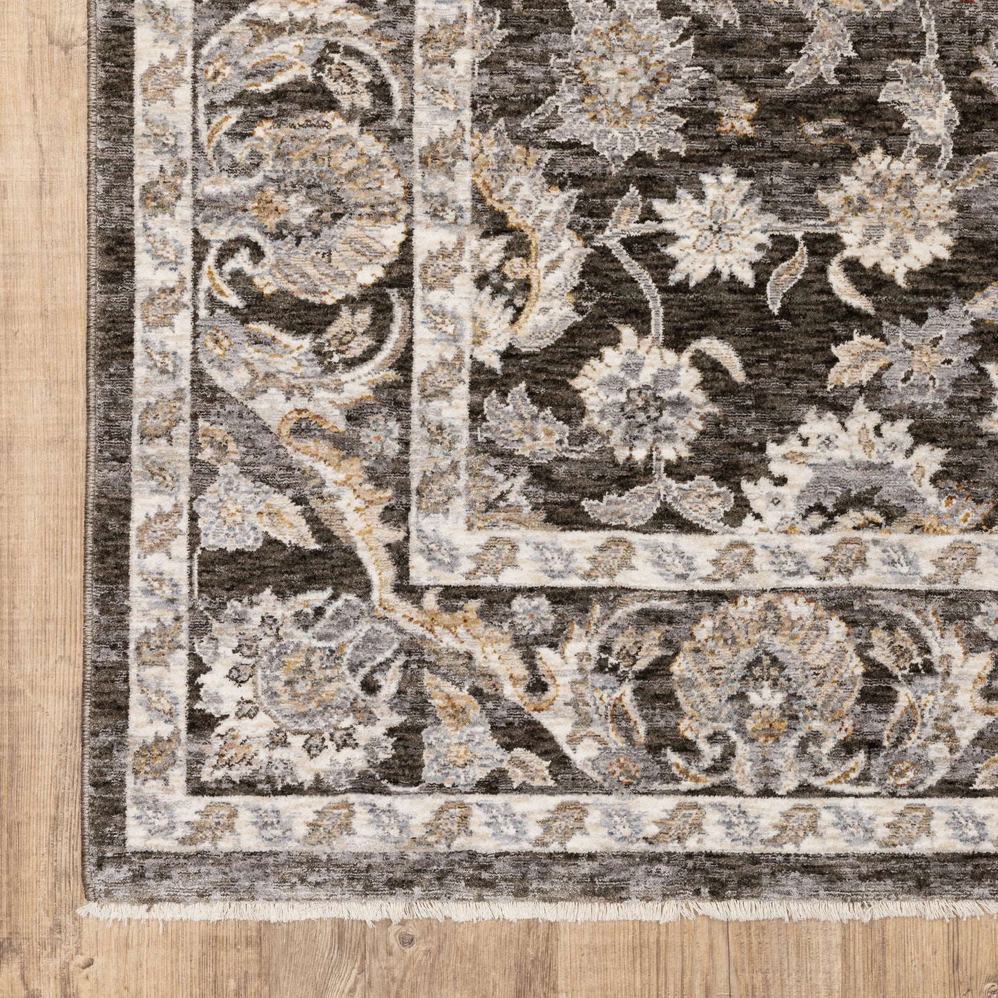 Maharaja Oriental Charcoal/ Ivory Cut Pile Rug