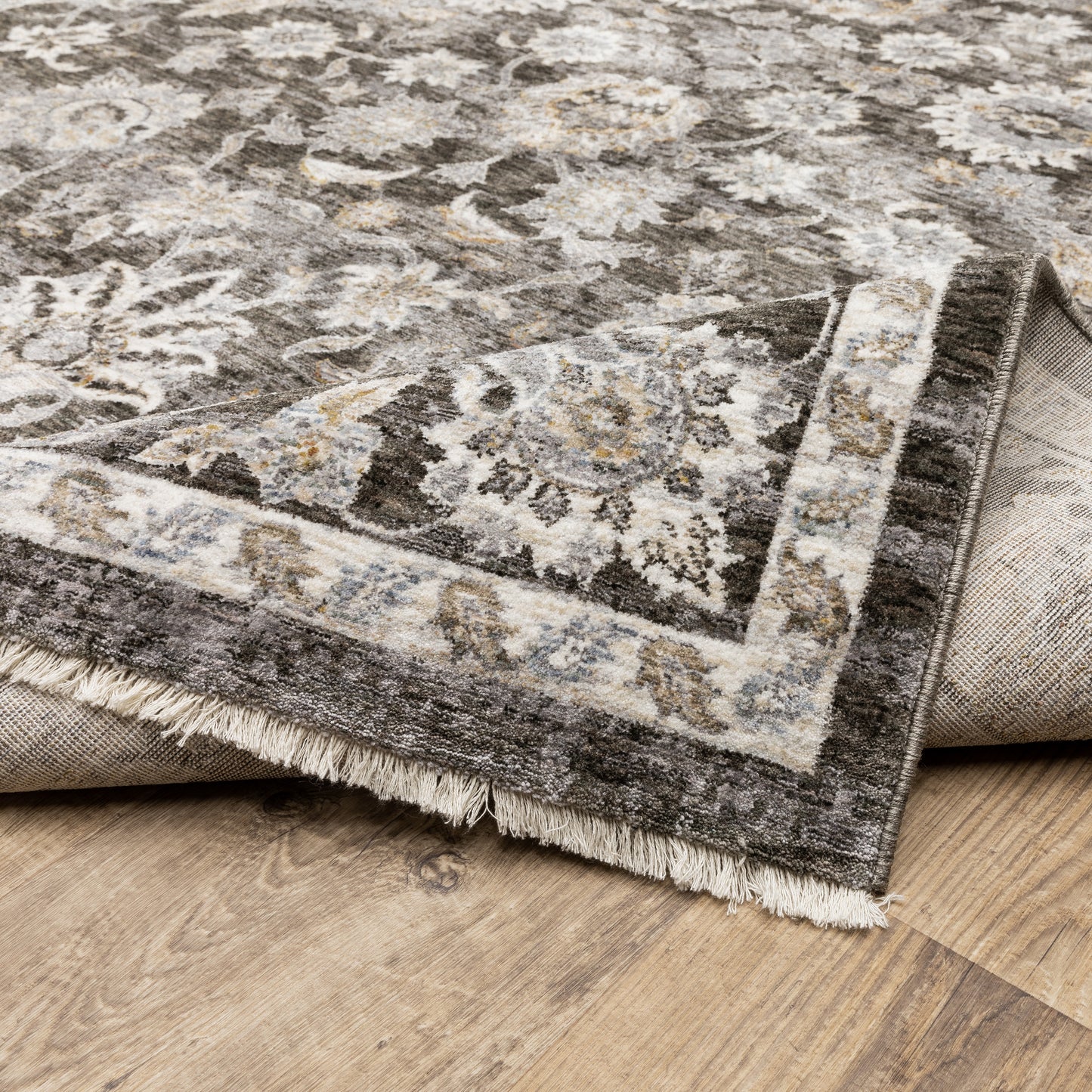 Maharaja Oriental Charcoal/ Ivory Cut Pile Rug