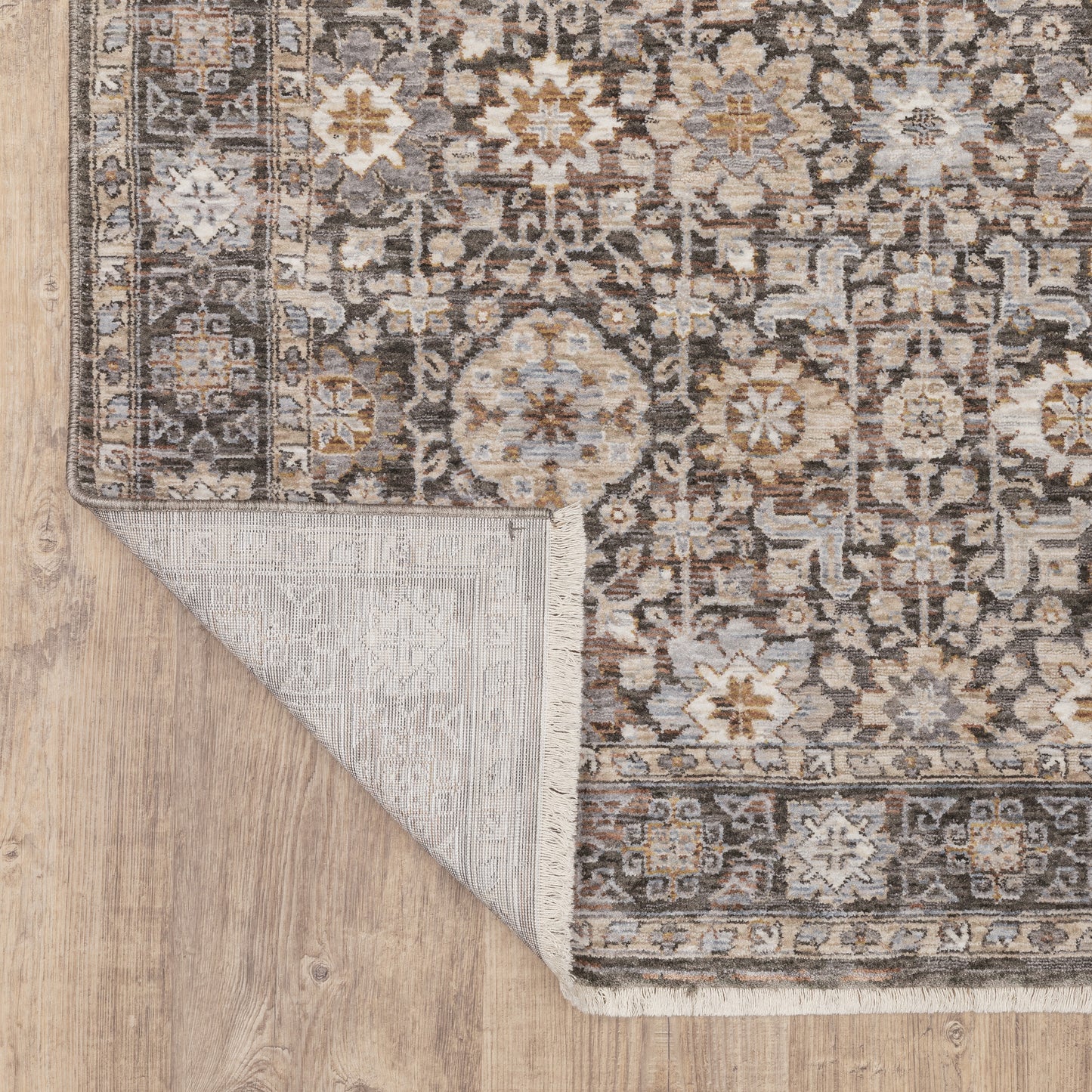 Maharaja Floral Charcoal/ Ivory Oriental Cut Pile Rug
