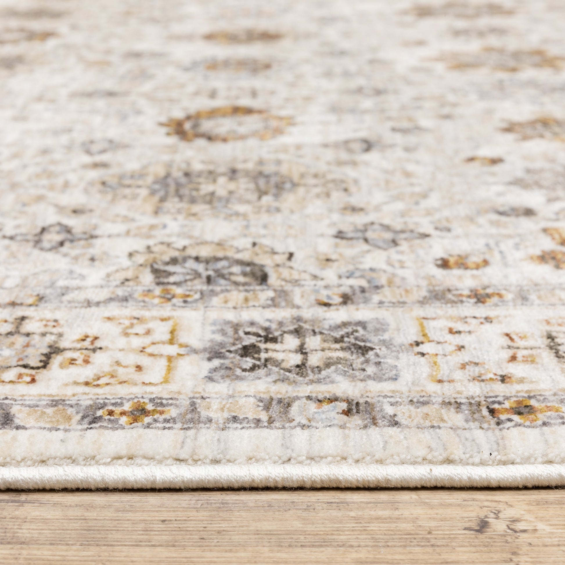 Maharaja Floral Ivory/ Multi Oriental Cut Pile Rug