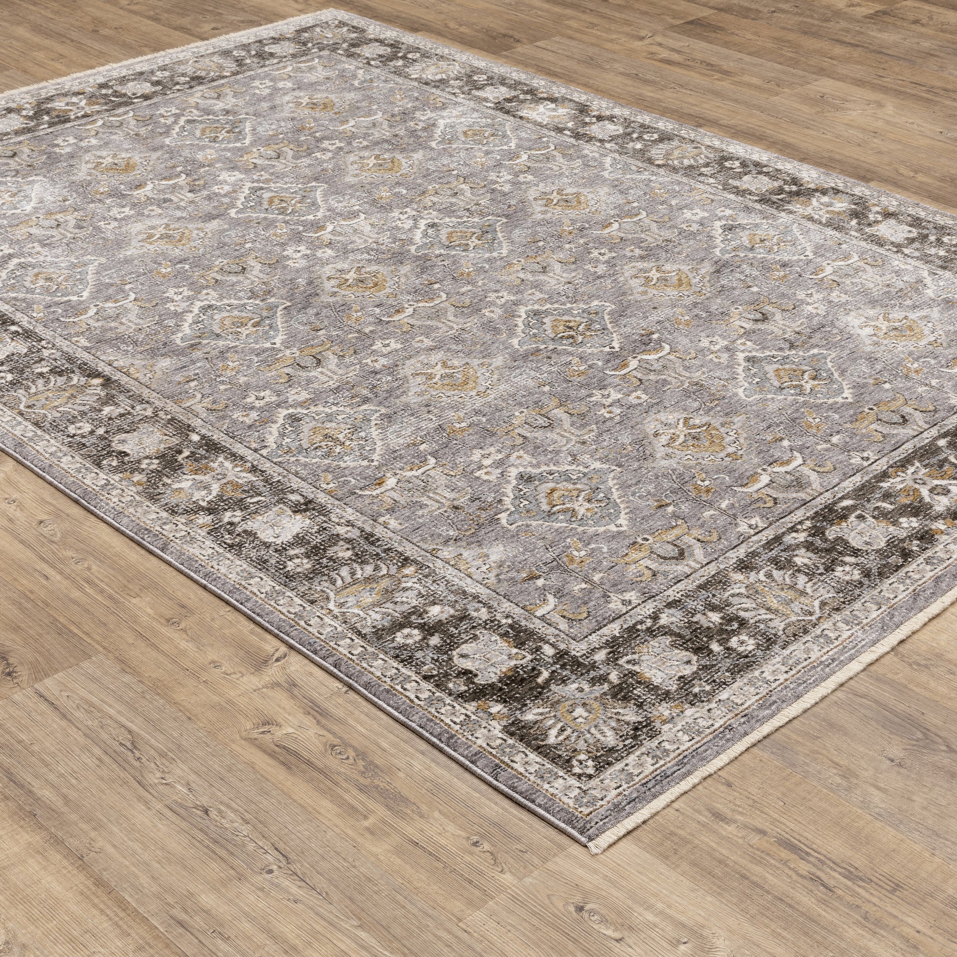 Maharaja 091E1 Grey Distressed Rug