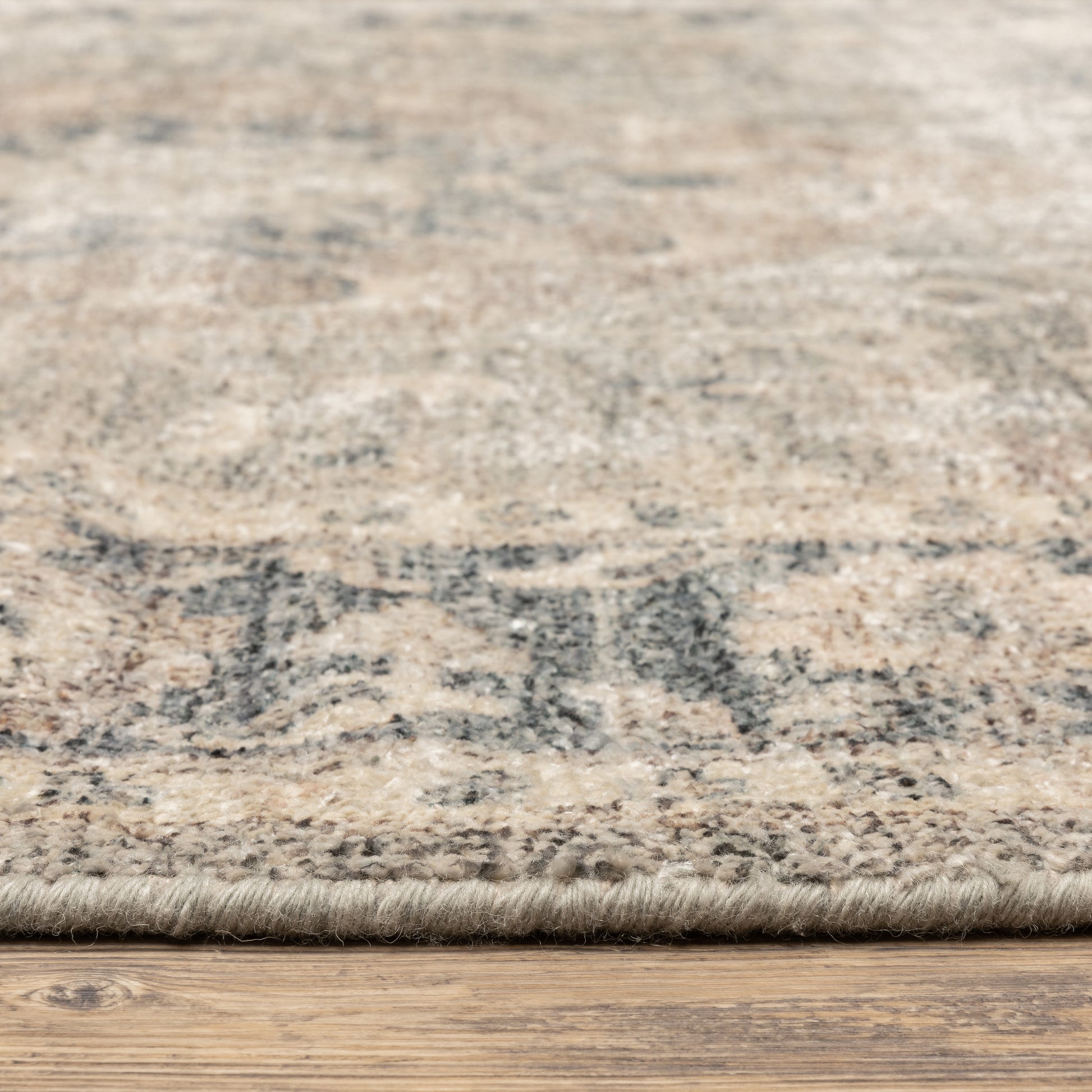 Malabar Medallion Beige/ Grey Oriental Cut Pile Rug