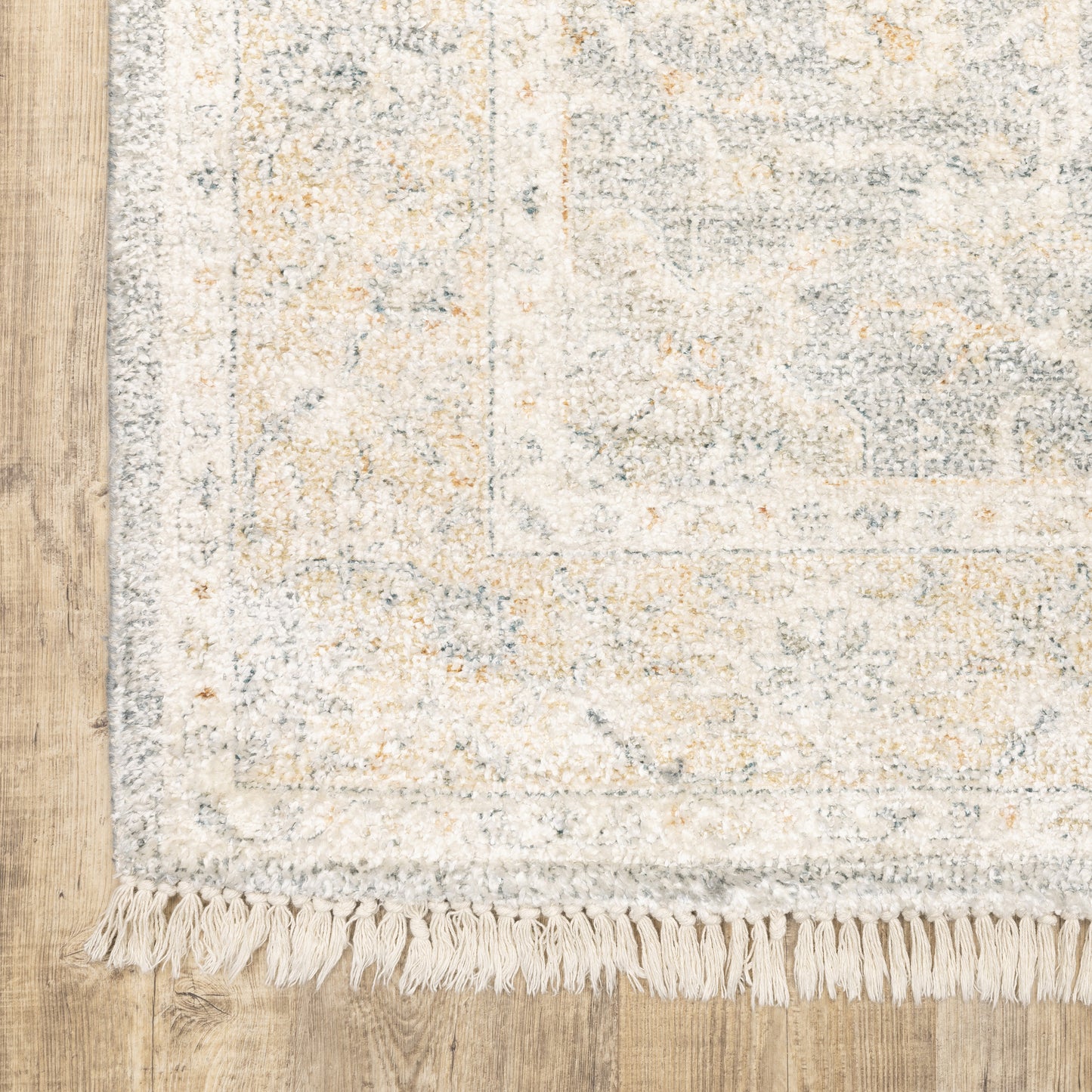 Malabar Medallion Grey/ Beige Distressed Cut Pile Rug