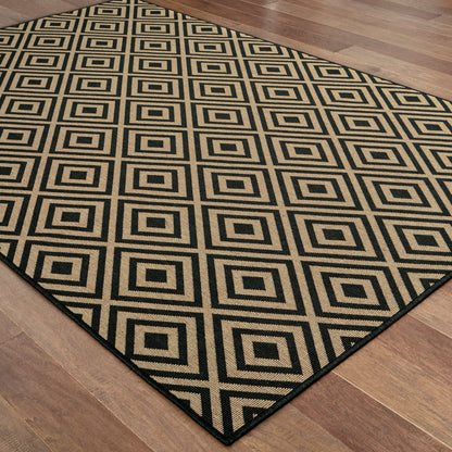 Marina Lattice Black/ Tan Outdoor Loop Pile Rug