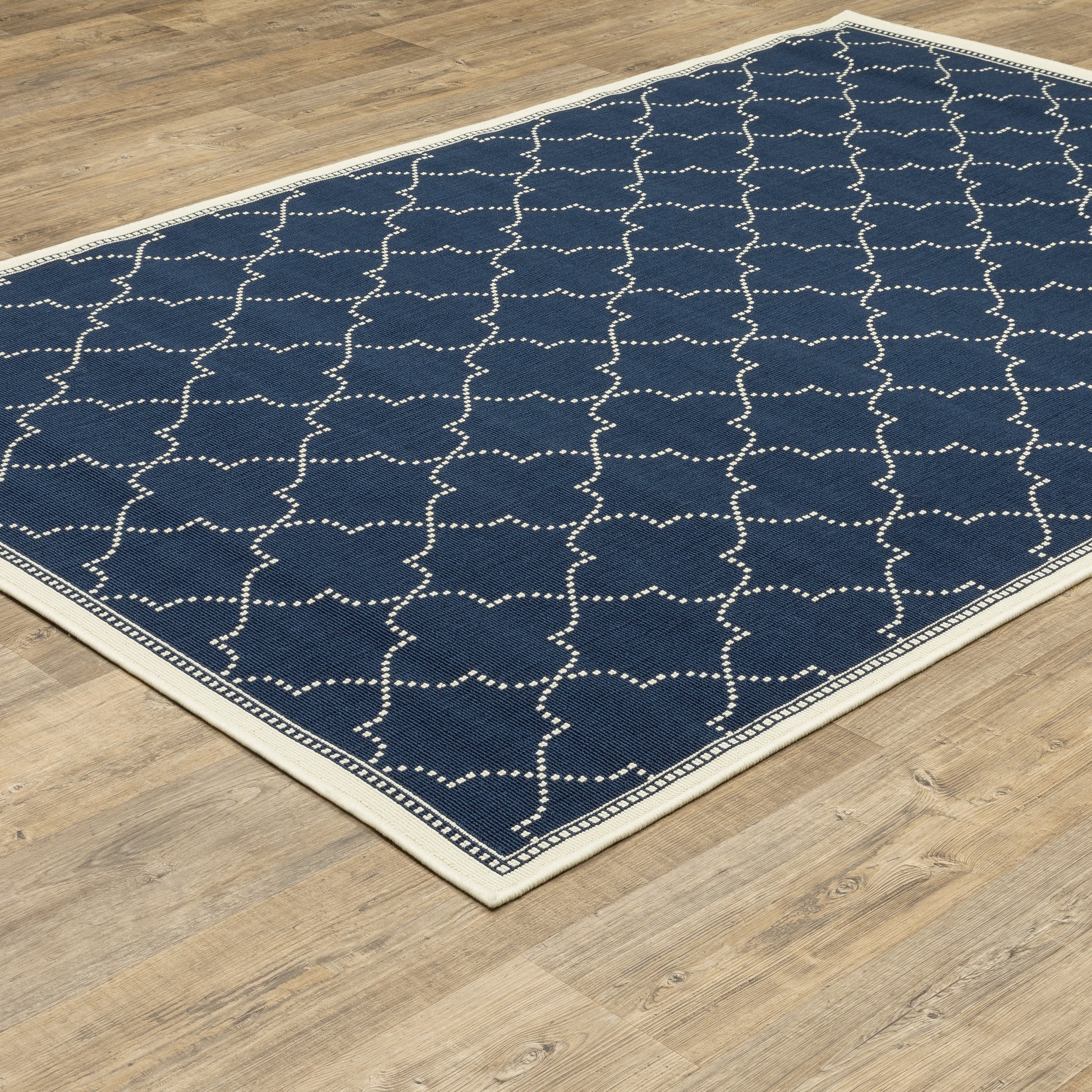Marina 6025P Navy Lattice Rug