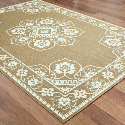 Marina Medallion Tan/ Ivory Outdoor Loop Pile Rug