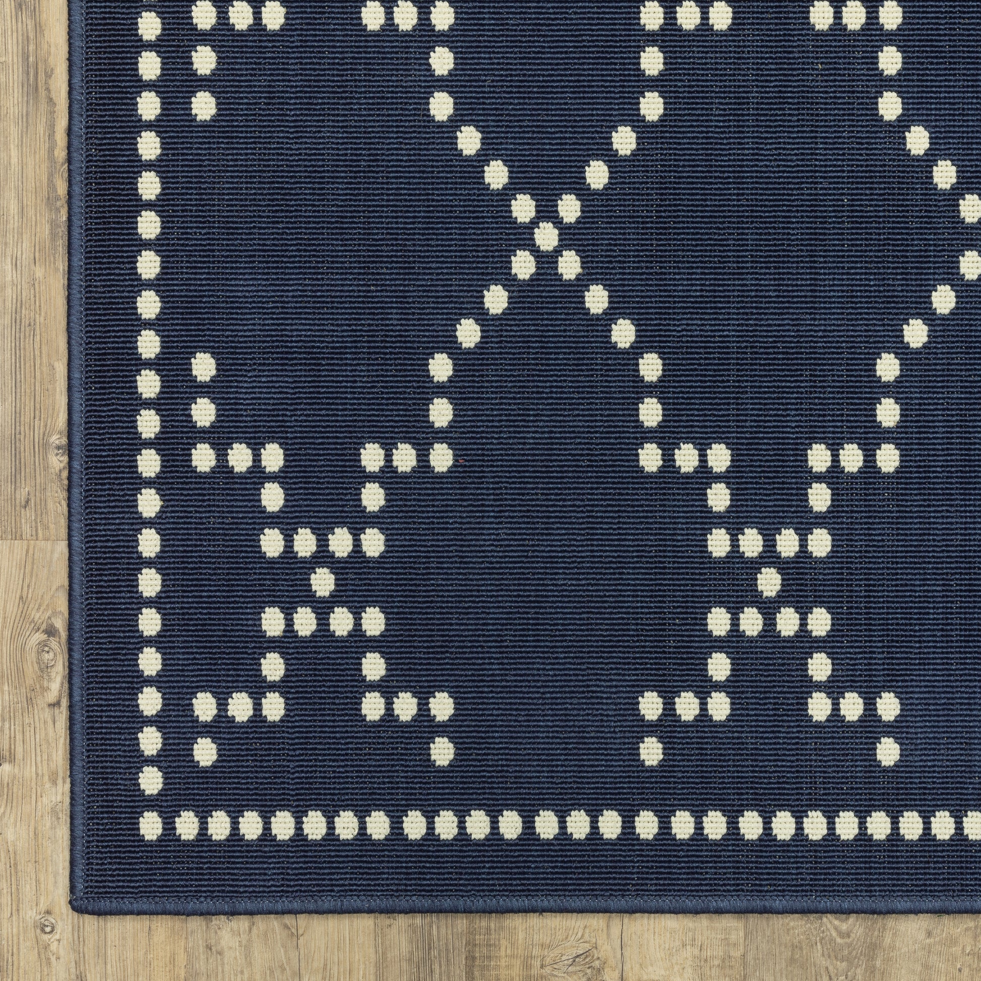Marina Lattice Navy/ Ivory Outdoor Loop Pile Rug