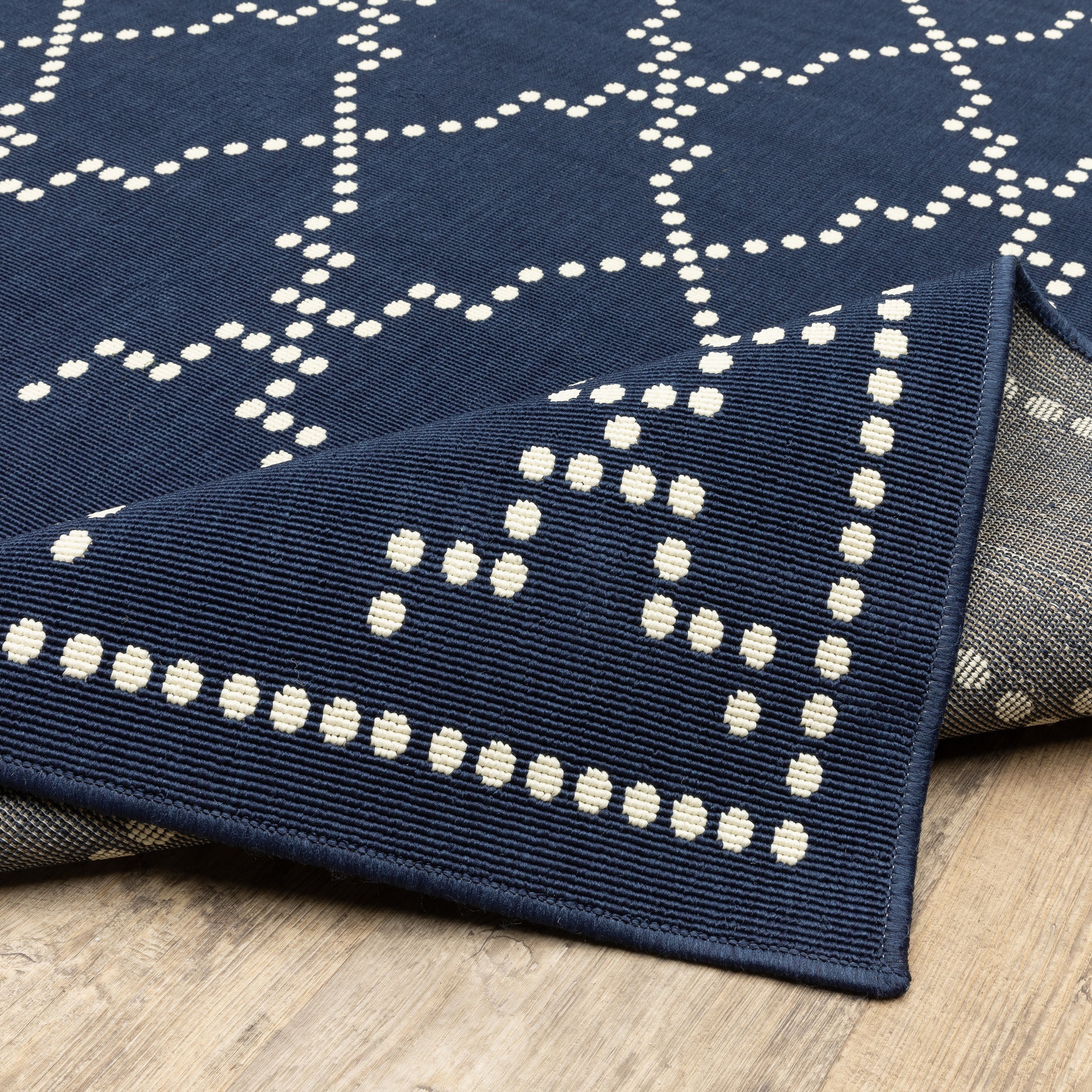 Marina Lattice Navy/ Ivory Outdoor Loop Pile Rug