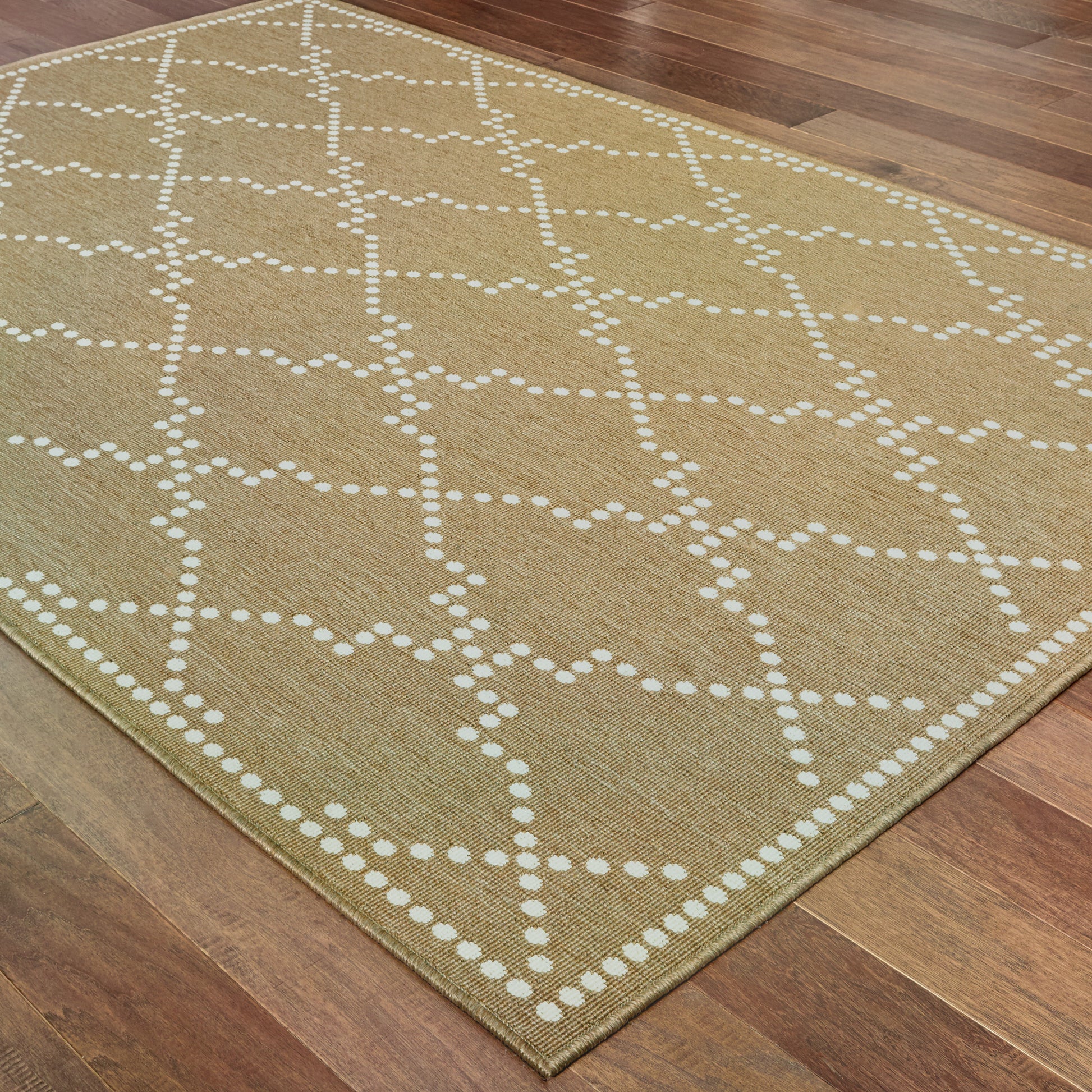 Marina Lattice Tan/ Ivory Outdoor Loop Pile Rug