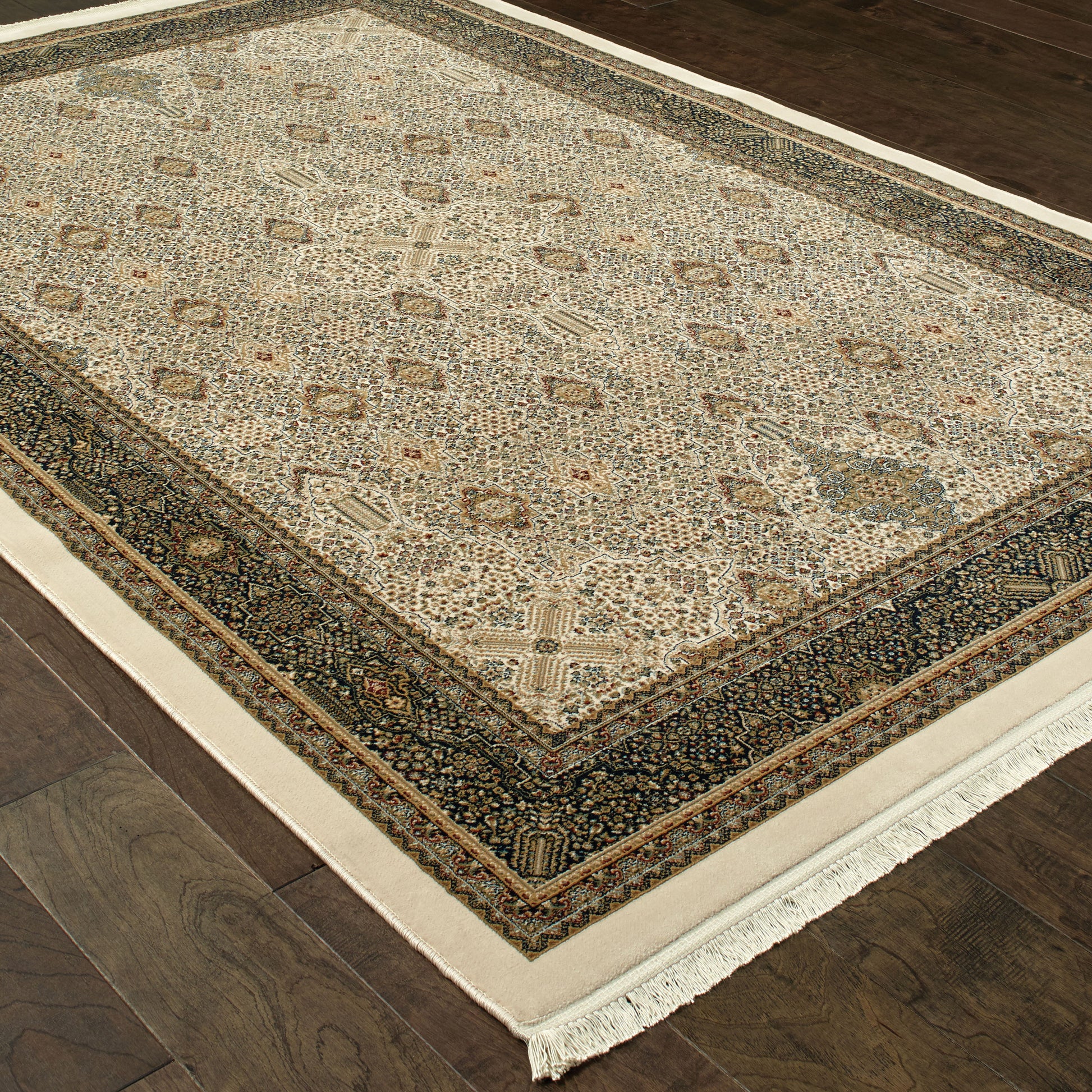 Masterpiece 1335I Ivory Medallion Rug