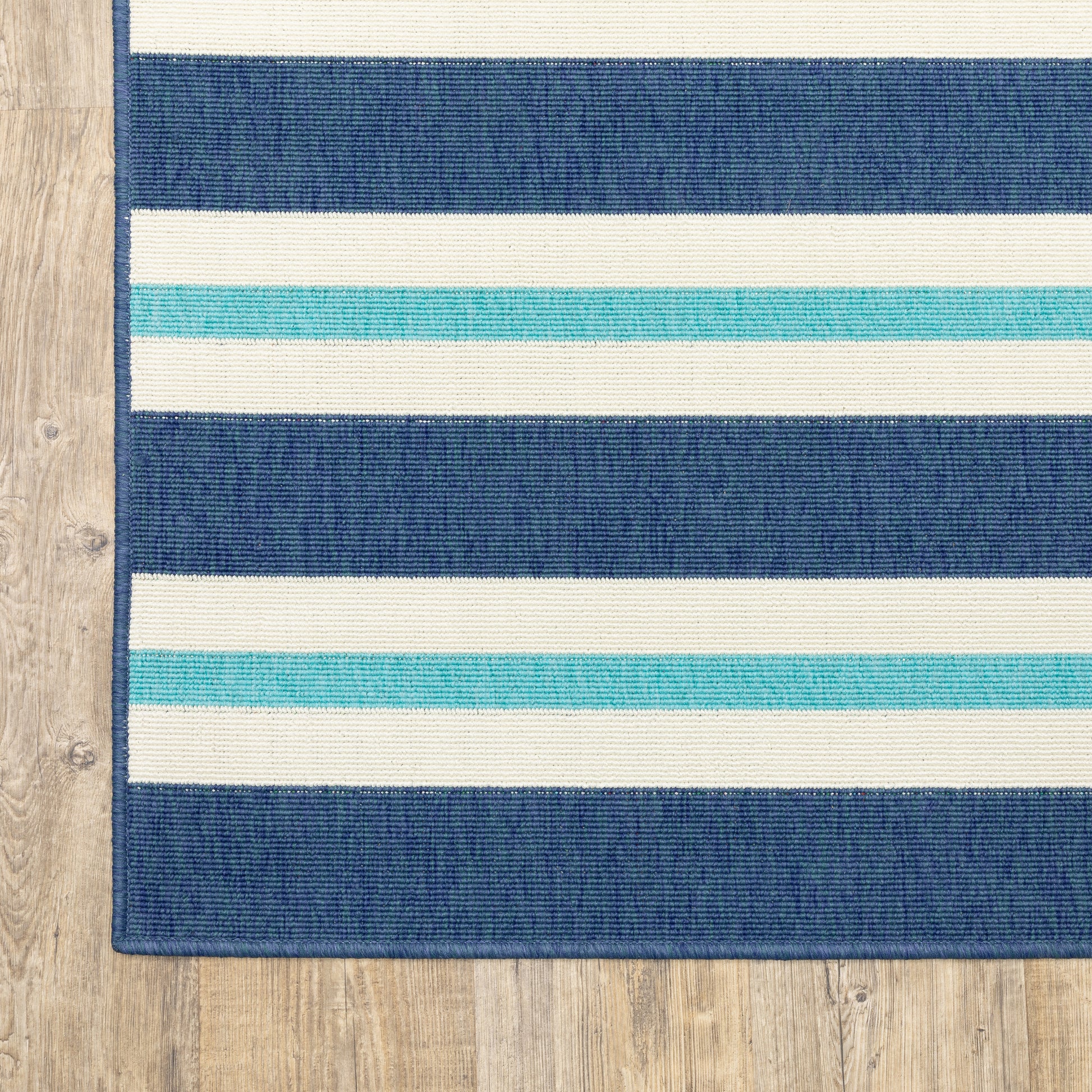 Meridian Outdoor Blue/ Ivory Stripe Loop Pile Rug