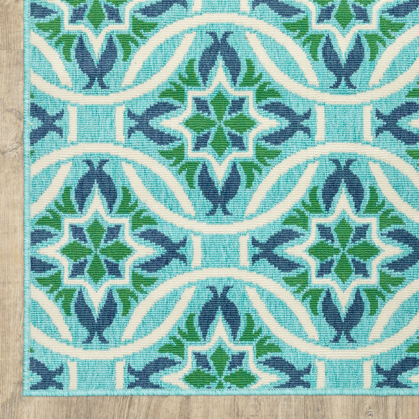 Meridian Outdoor Blue/ Green Floral Loop Pile Rug