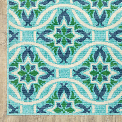 Meridian Outdoor Blue/ Green Floral Loop Pile Rug