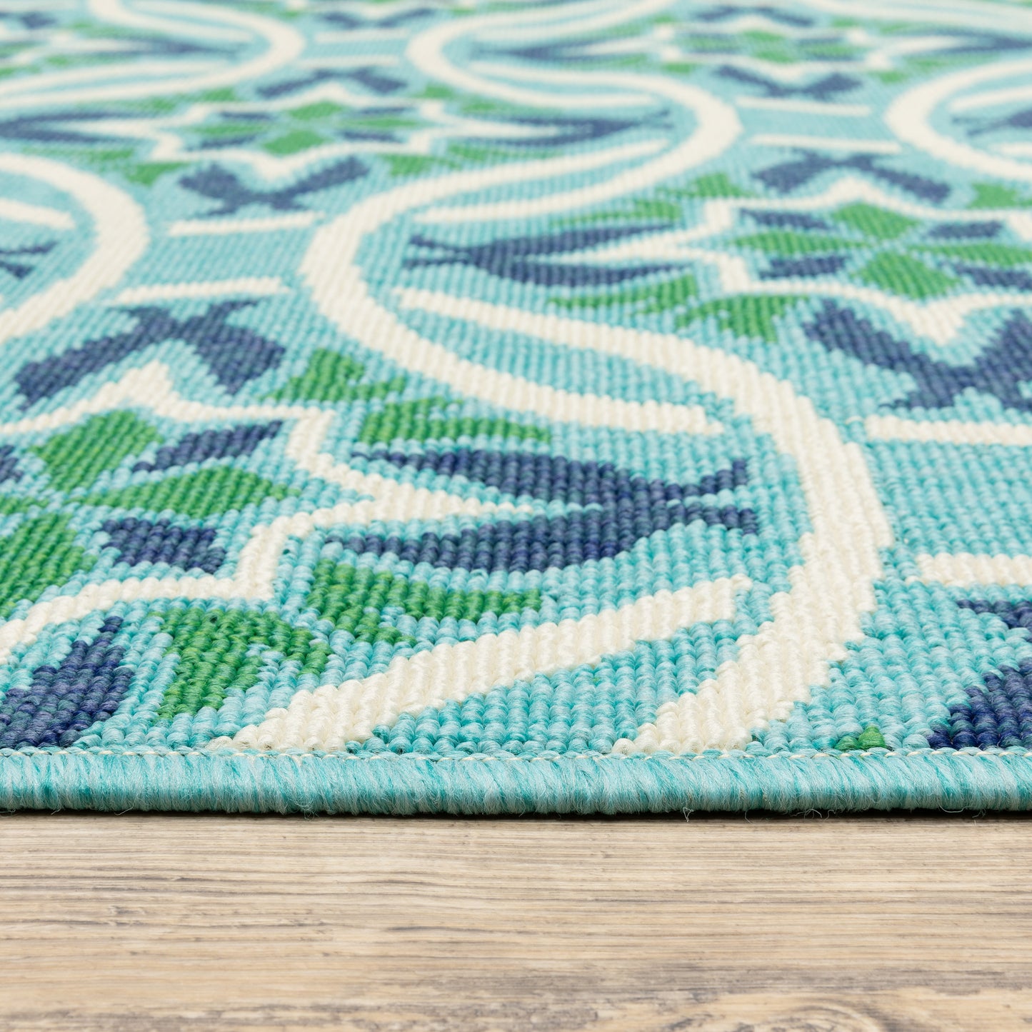 Meridian Outdoor Blue/ Green Floral Loop Pile Rug