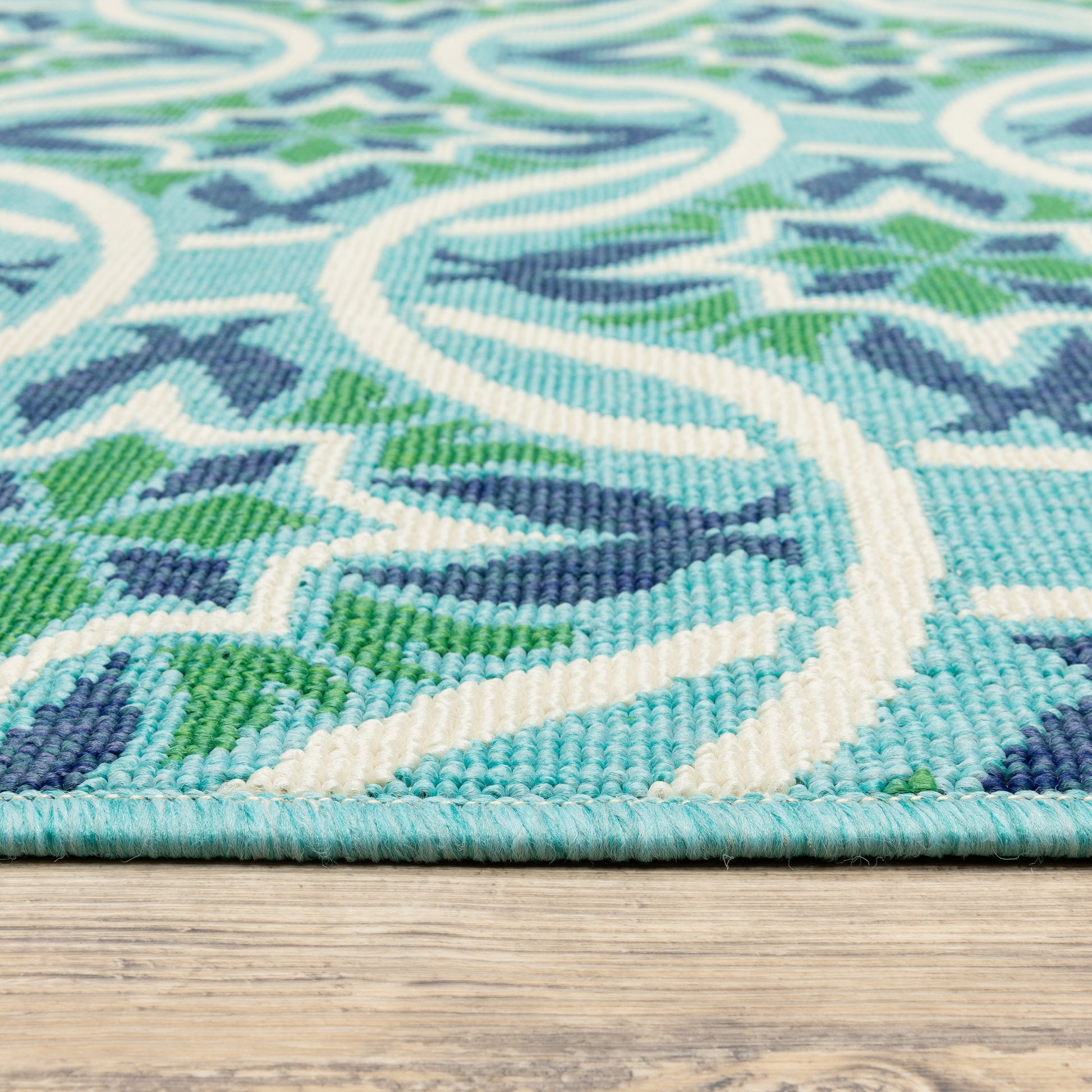 Meridian Outdoor Blue/ Green Floral Loop Pile Rug