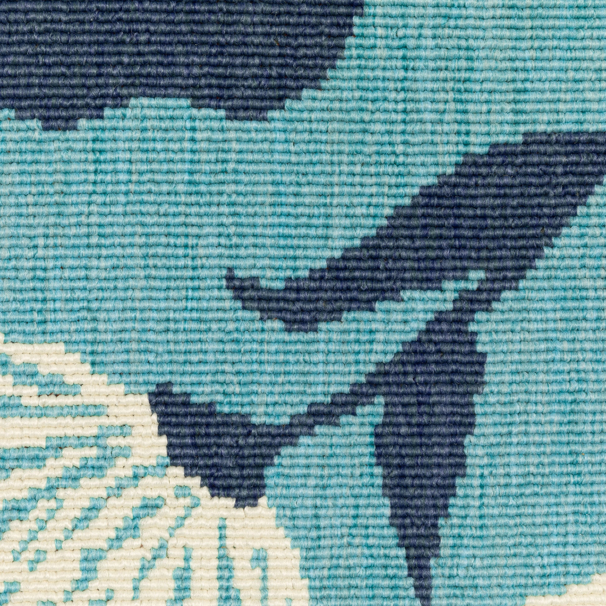 Meridian Floral Blue/ Blue Loop Pile Rug