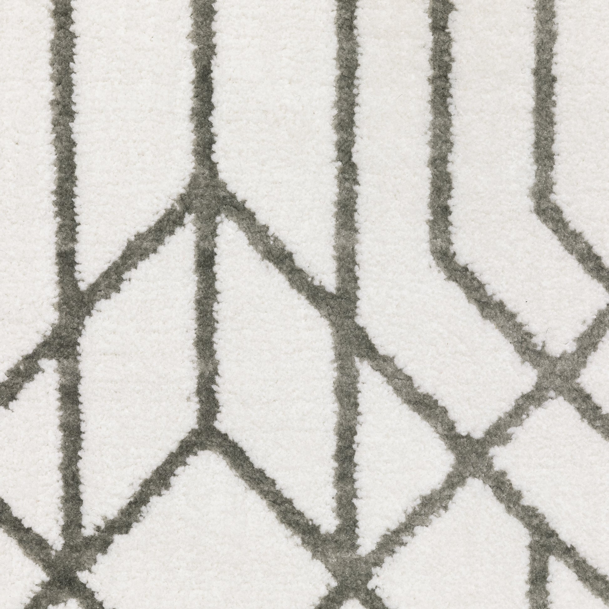 Montecito 4158W White Geometric Rug