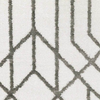 Montecito Geometric White/ Grey Cut Pile Rug