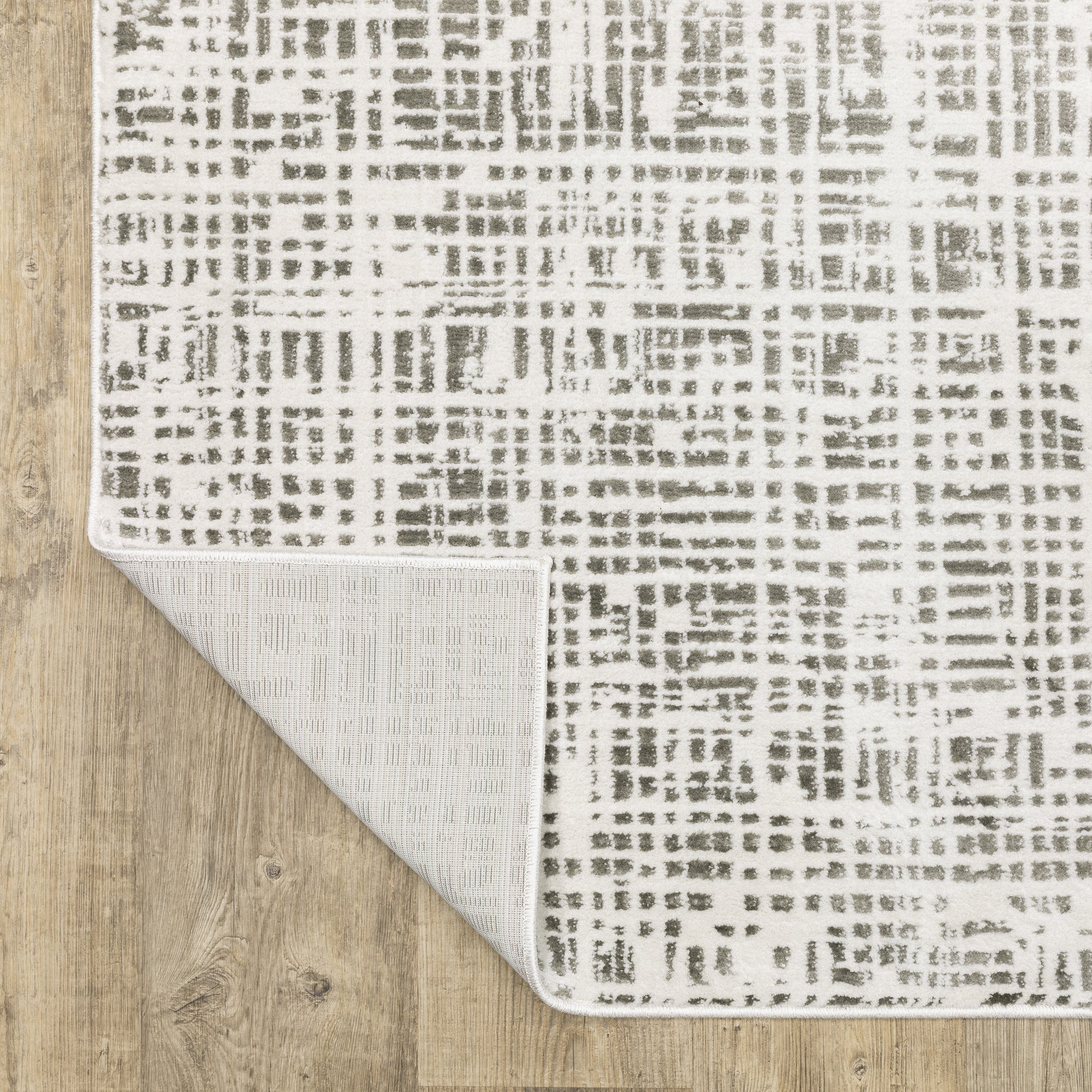 Montecito Abstract White/ Grey Cut Pile Rug