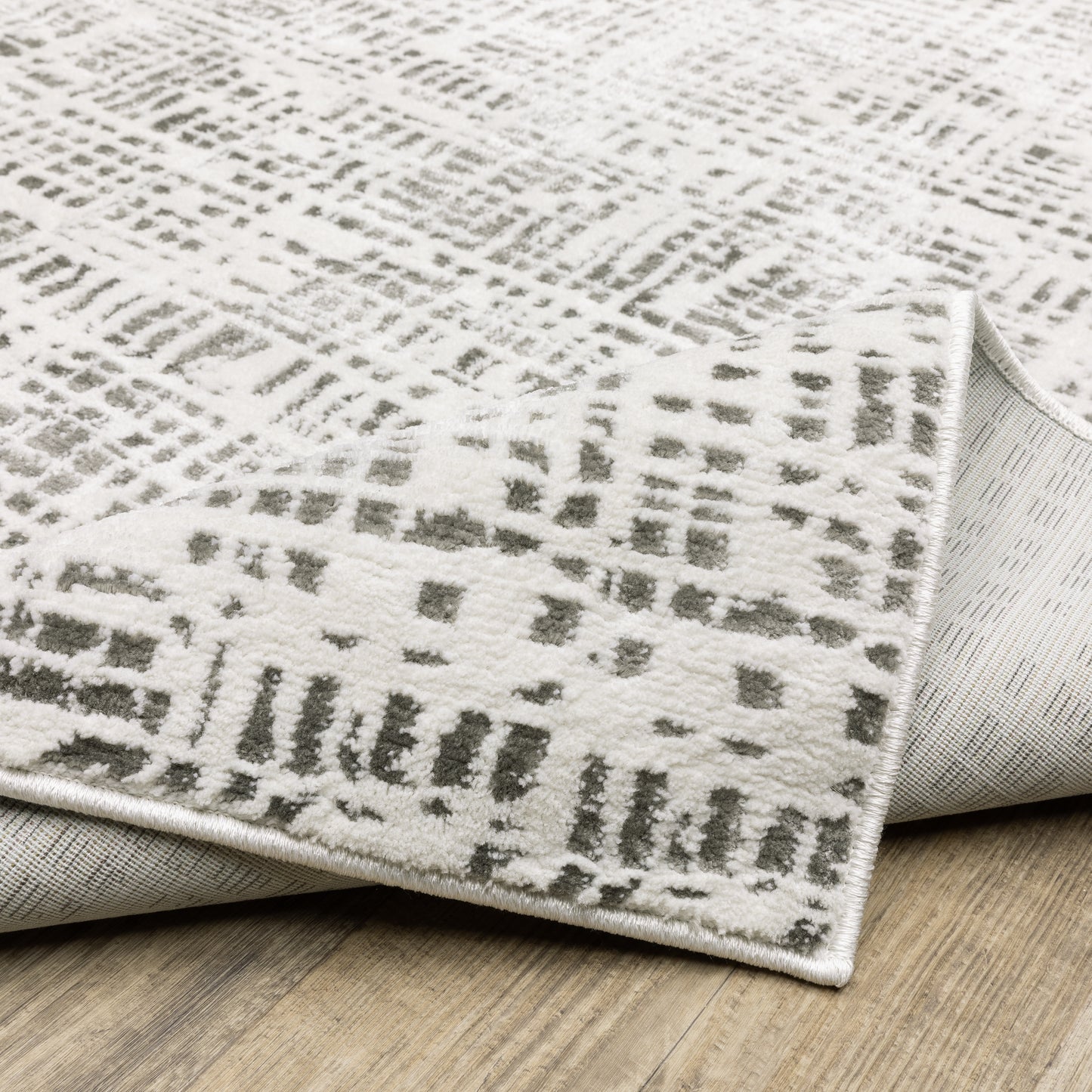 Montecito Abstract White/ Grey Cut Pile Rug