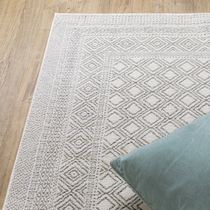 Montecito Distressed White/ Grey Oriental Cut Pile Rug