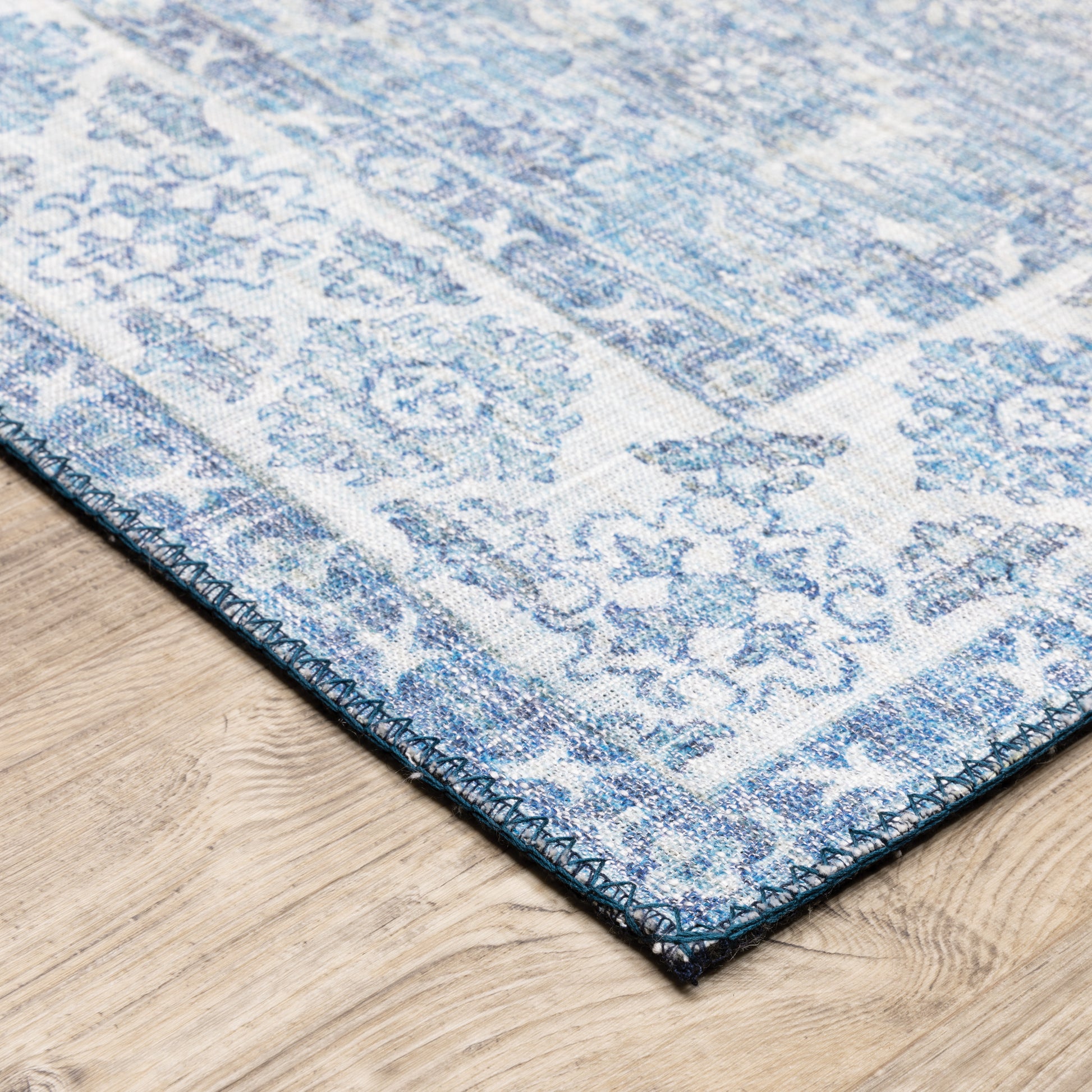 Myers Park Distressed Blue/ Ivory Oriental Flat Weave Rug