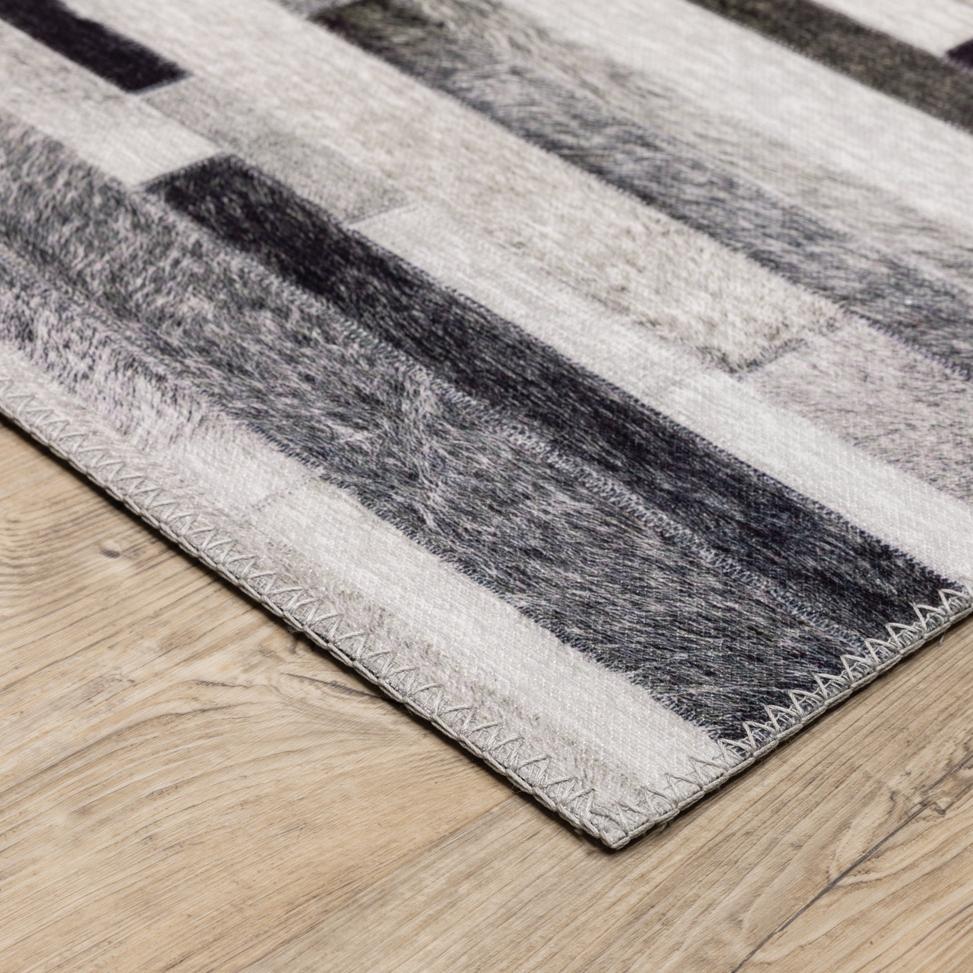 Myers Park Animal Grey/ Charcoal Geometric Flat Weave Rug
