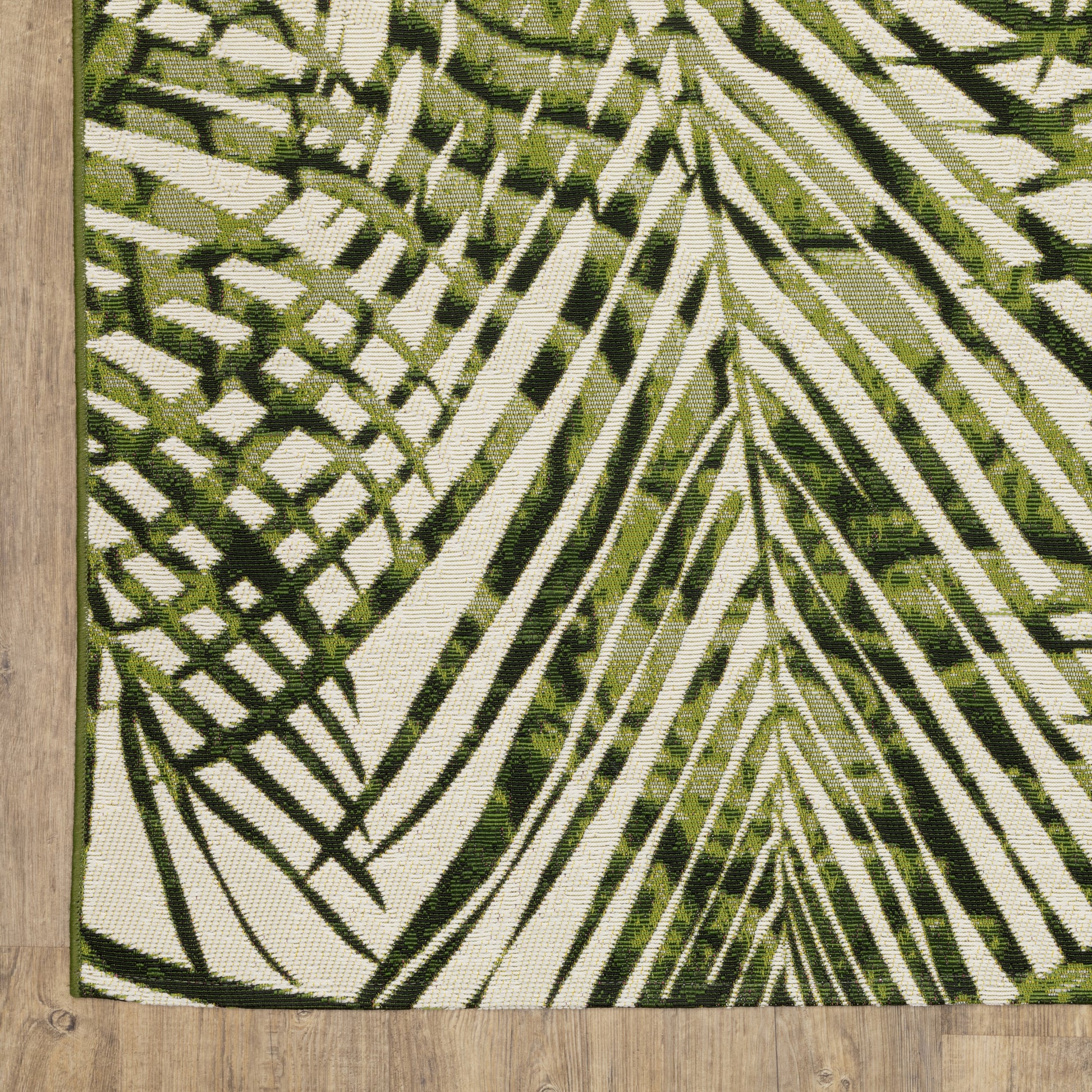 Naples Botanical Green/ Ivory Outdoor Flat Weave Rug