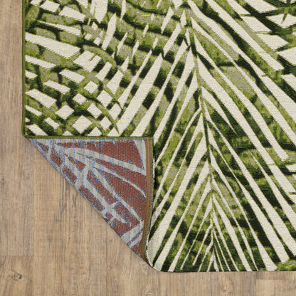 Naples Botanical Green/ Ivory Outdoor Flat Weave Rug