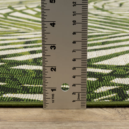Naples Botanical Green/ Ivory Outdoor Flat Weave Rug
