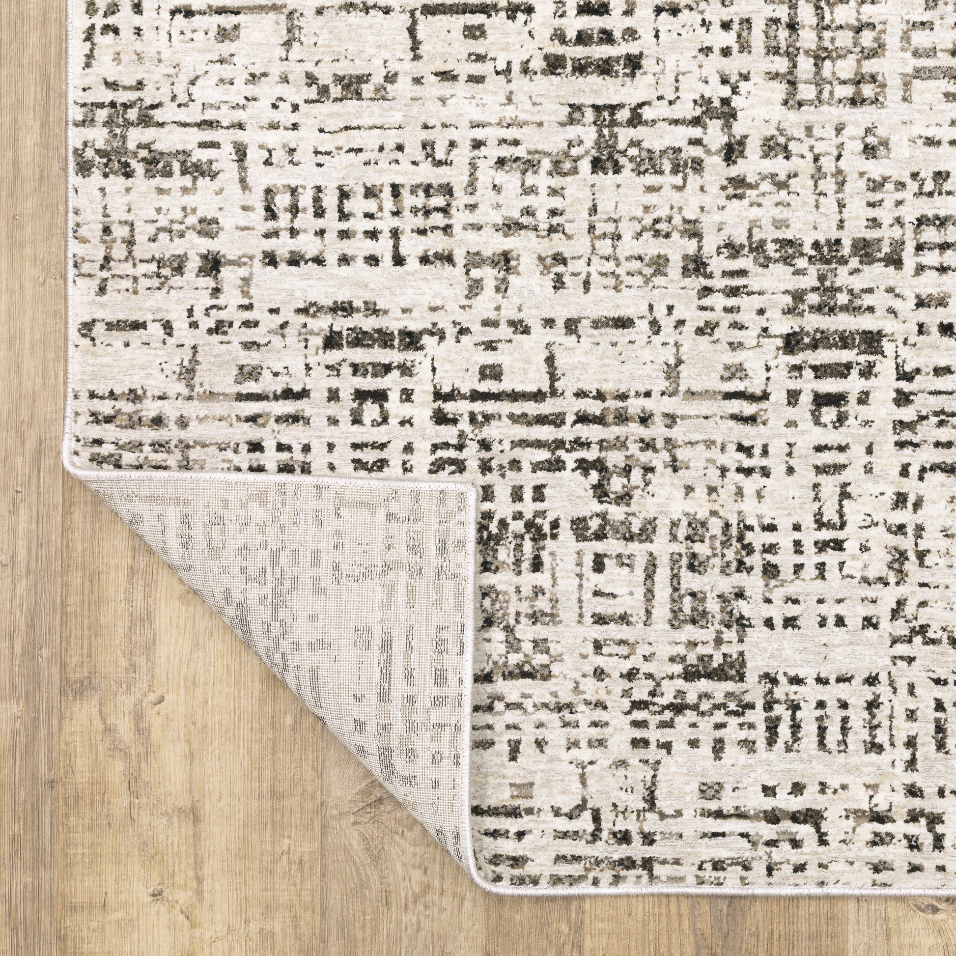 Nebulous Geometric Ivory/ Grey Abstract Cut Pile Rug