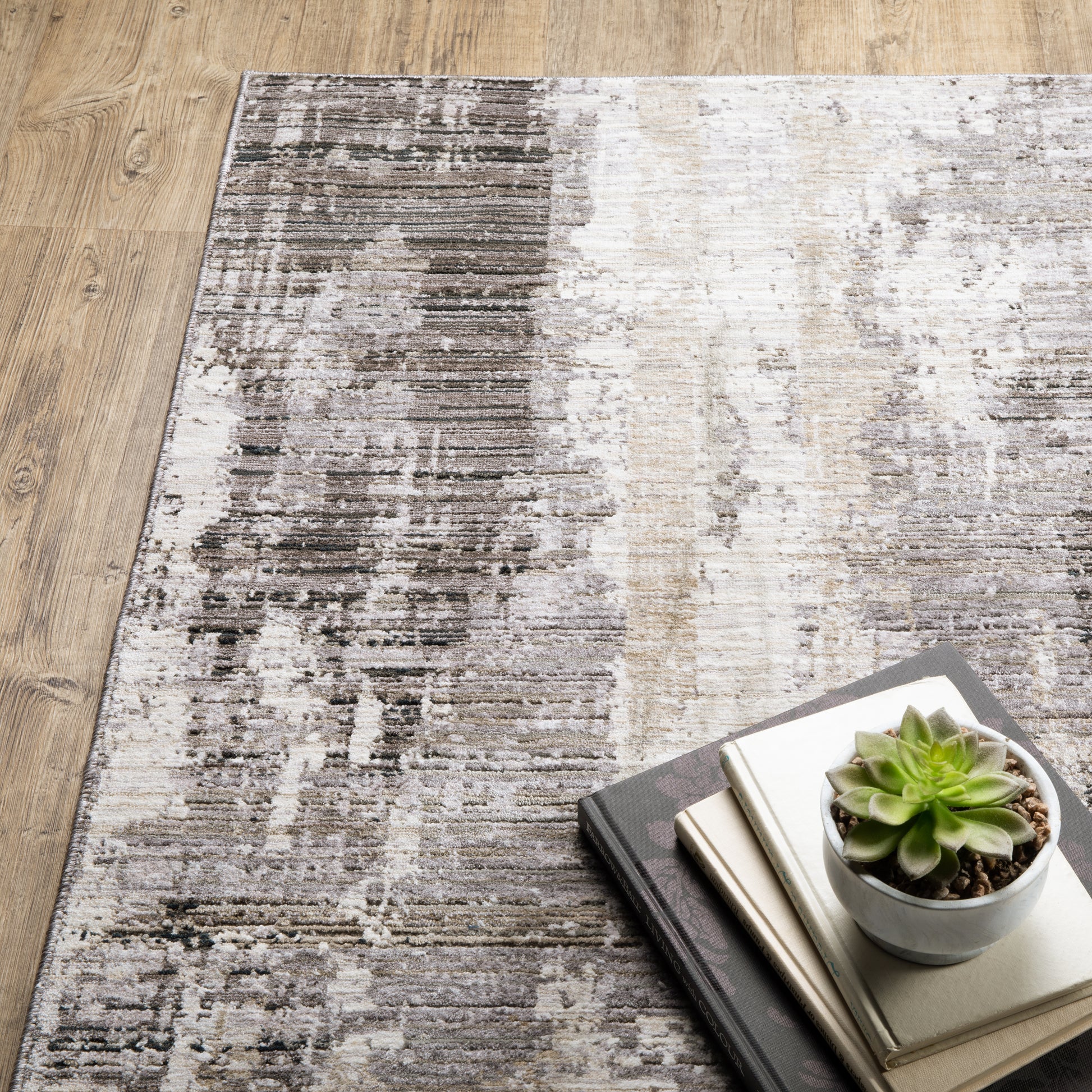 Nebulous 4151N Grey Distressed Rug