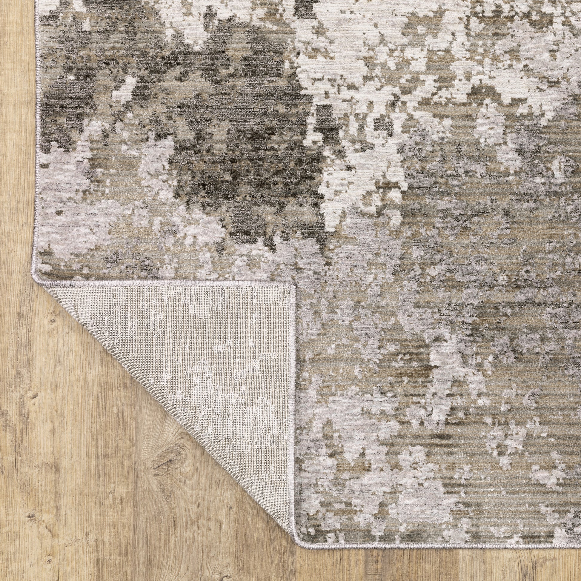 Nebulous Distressed Grey/ Ivory Abstract Cut Pile Rug