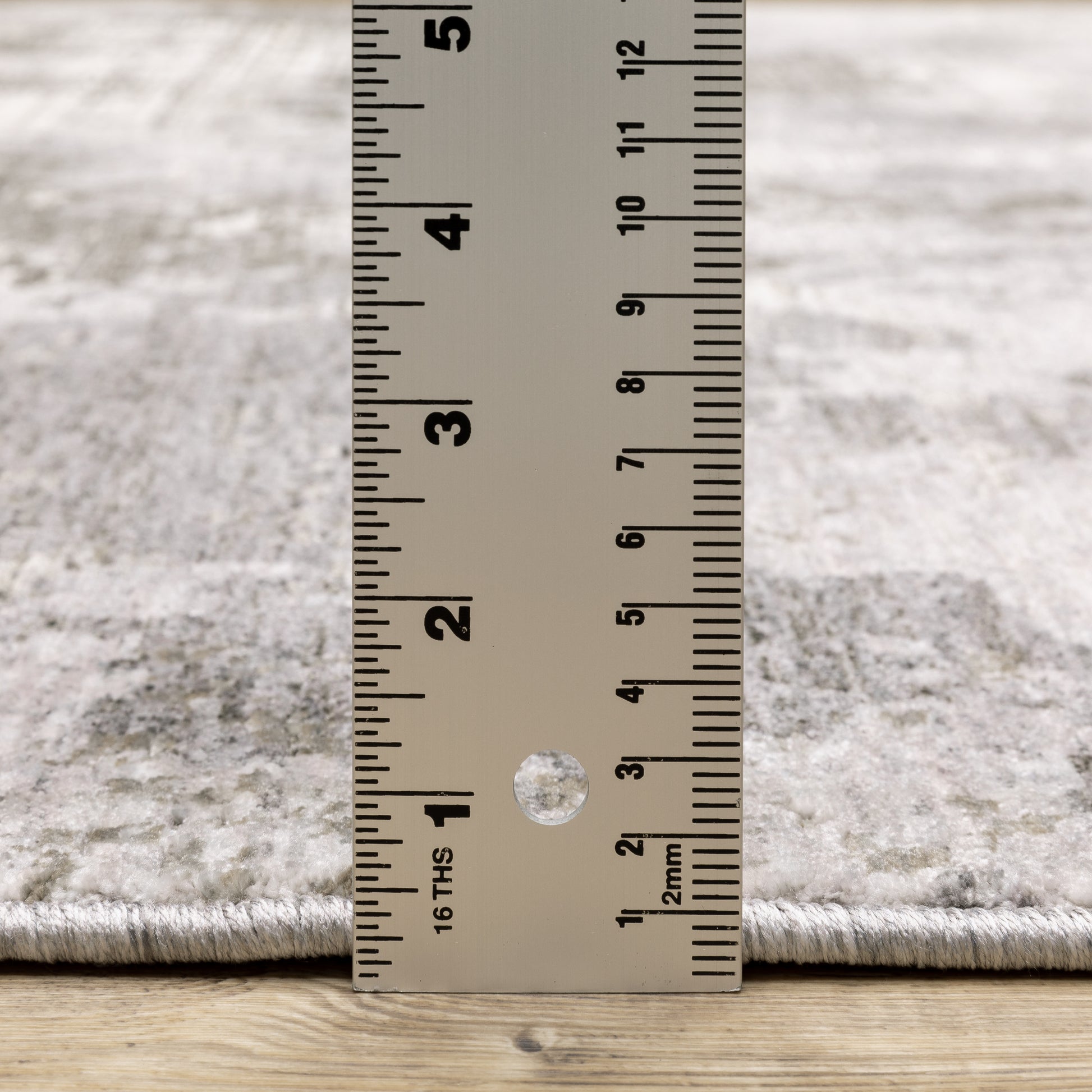 Nebulous Distressed Grey/ Ivory Abstract Cut Pile Rug
