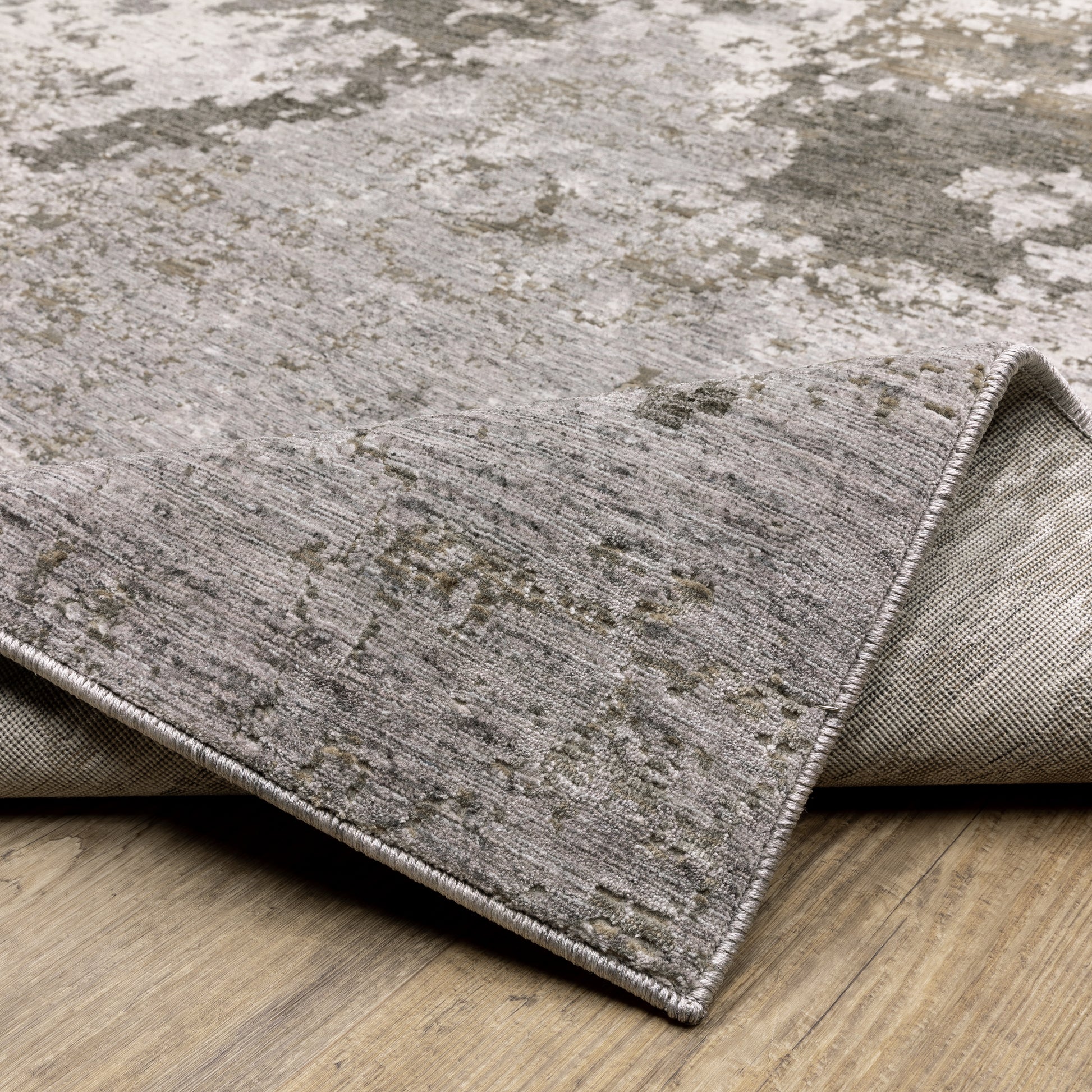 Nebulous Distressed Grey/ Ivory Abstract Cut Pile Rug