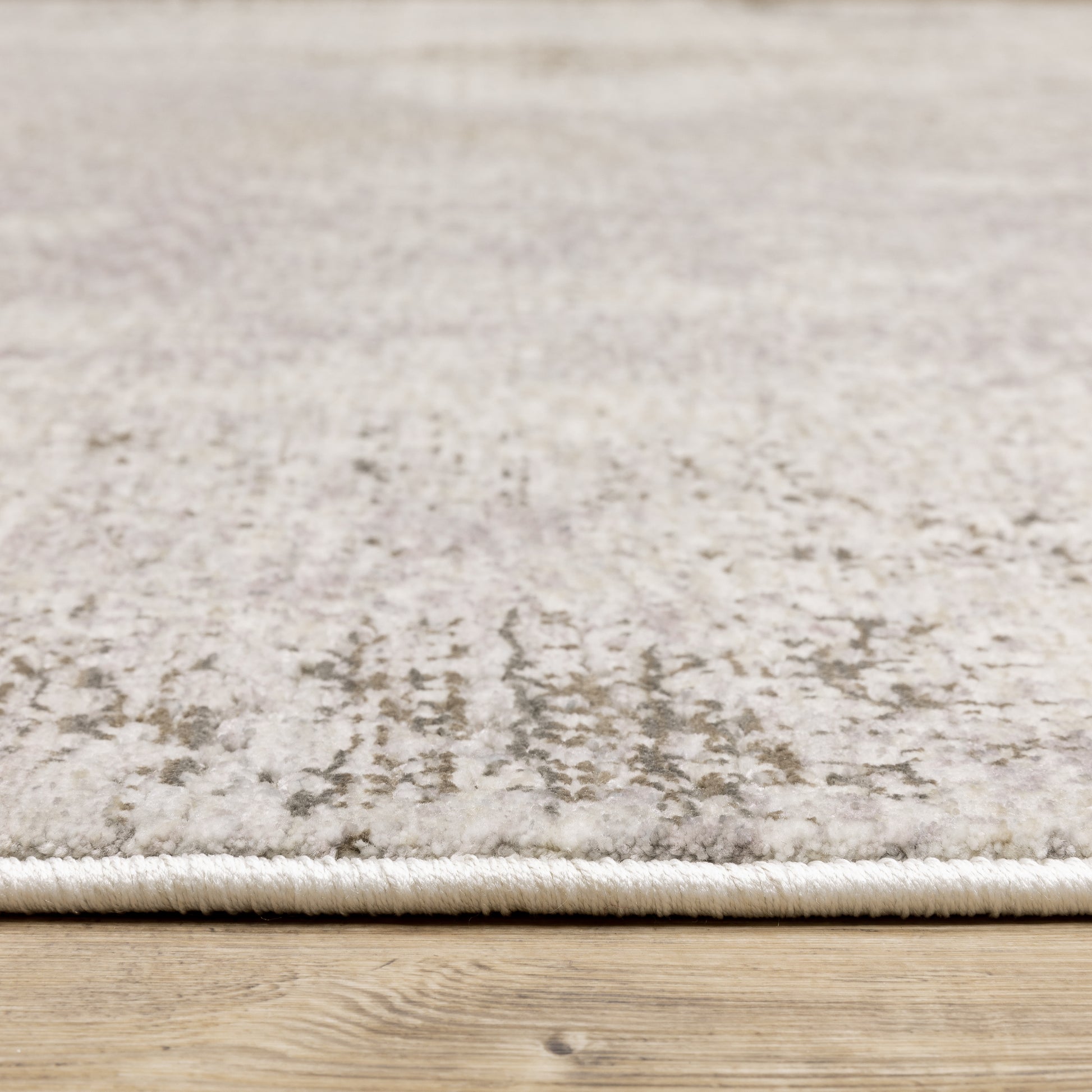 Nebulous Distressed Ivory/ Beige Abstract Cut Pile Rug