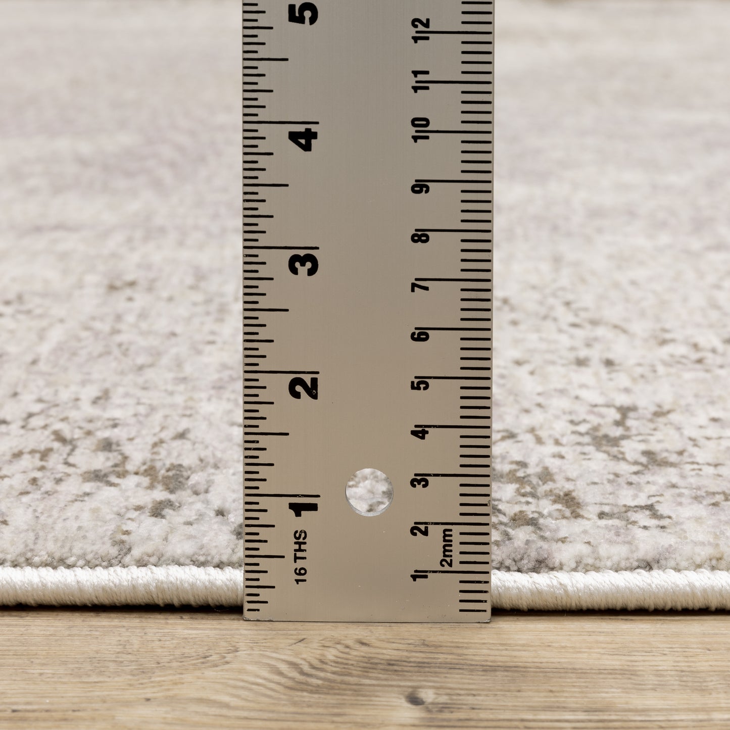 Nebulous Distressed Ivory/ Beige Abstract Cut Pile Rug