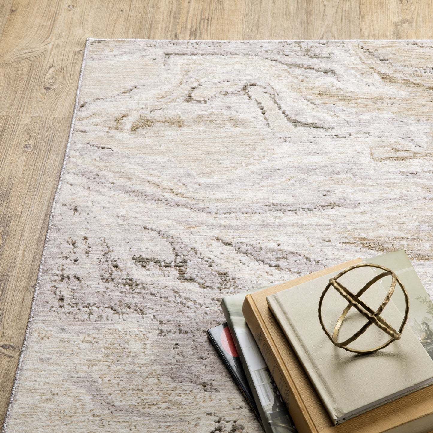 Nebulous Abstract Beige/ Ivory Cut Pile Rug