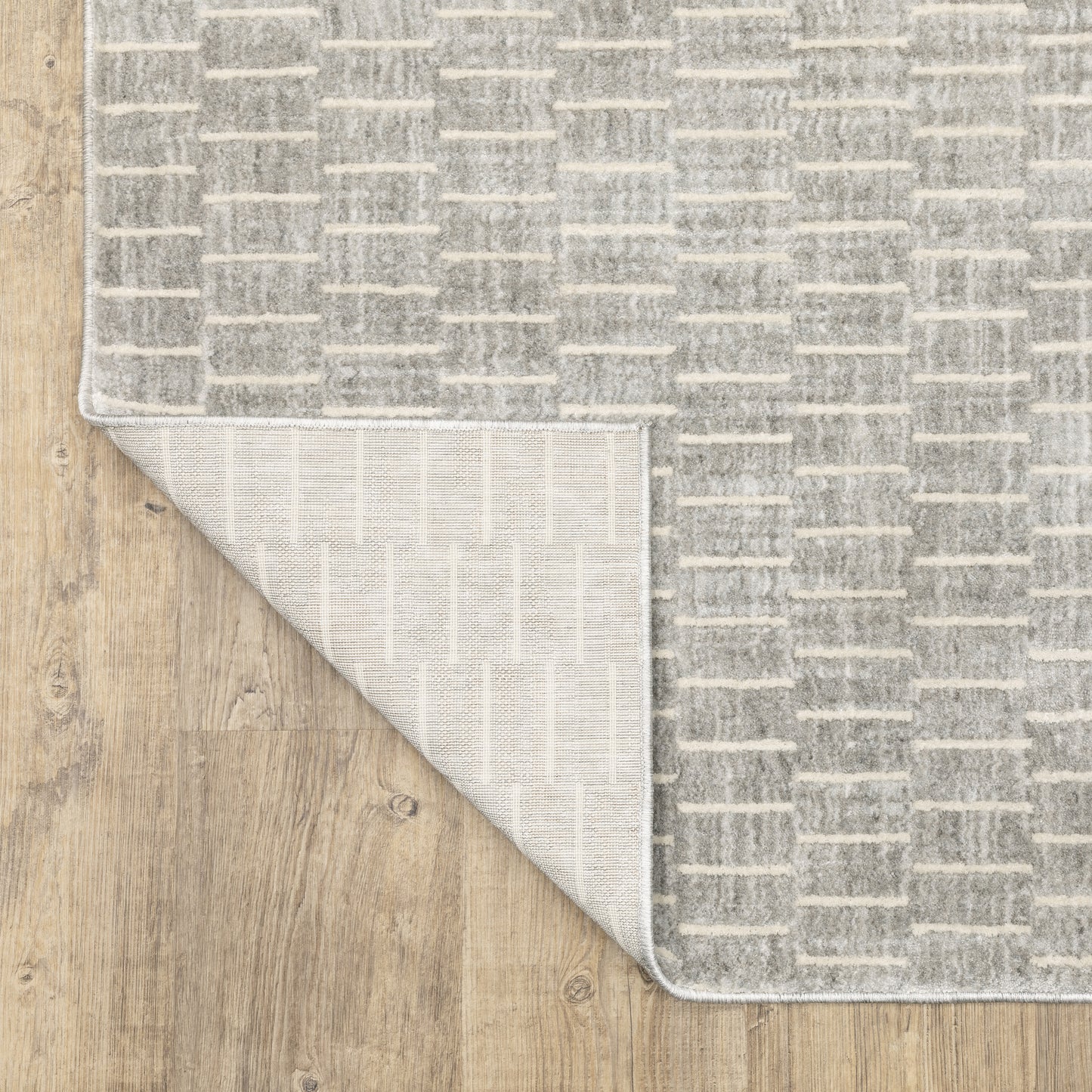 Oliver Geometric Grey/ Beige Cut Pile Rug