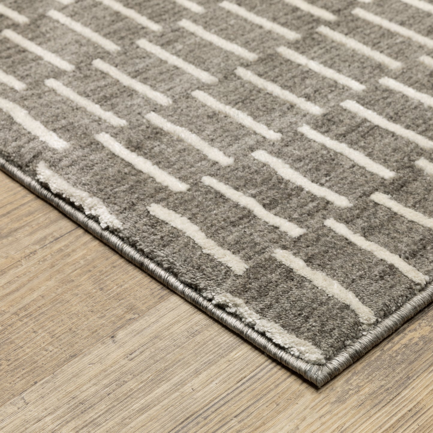 Oliver Geometric Grey/ Beige Cut Pile Rug
