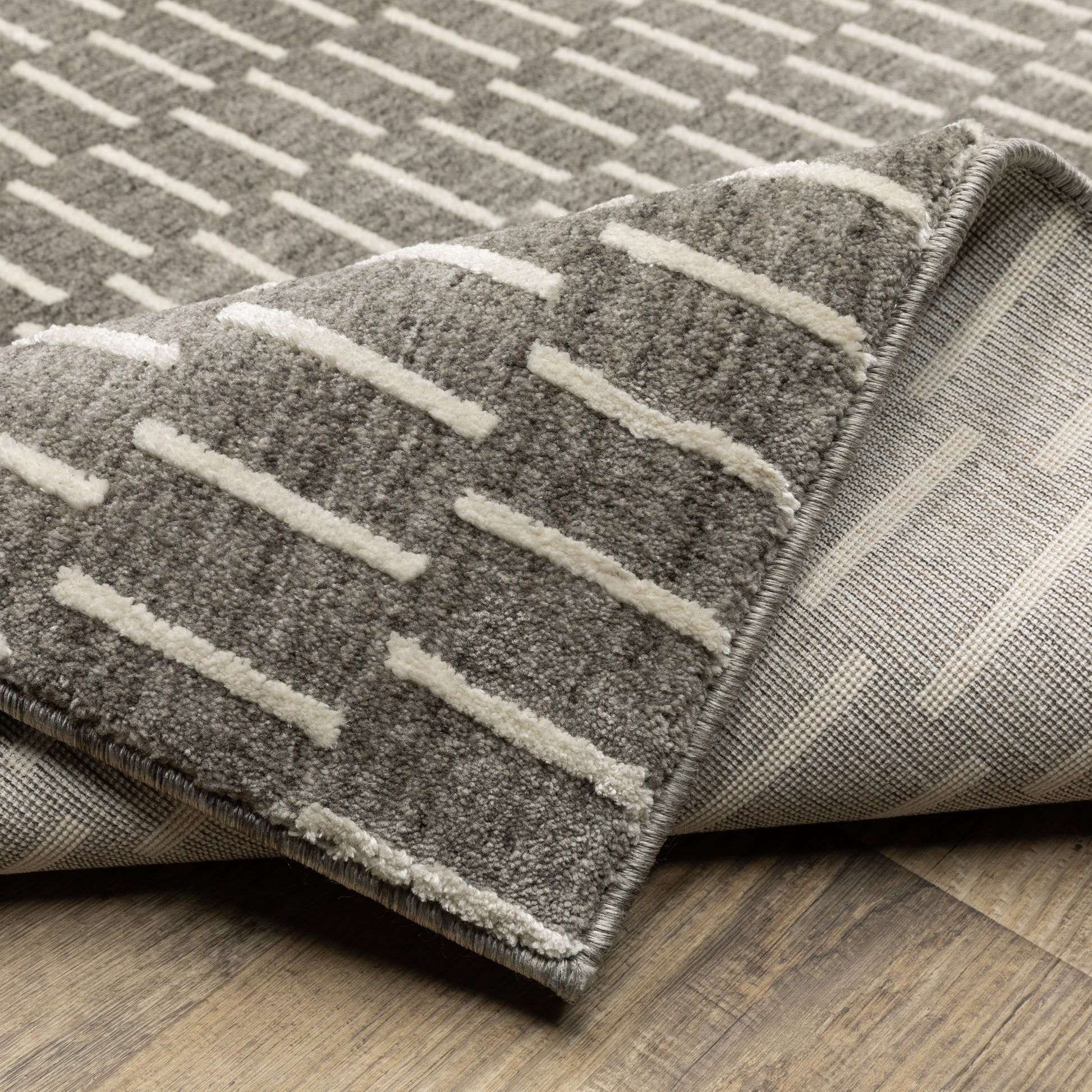 Oliver Geometric Grey/ Beige Cut Pile Rug