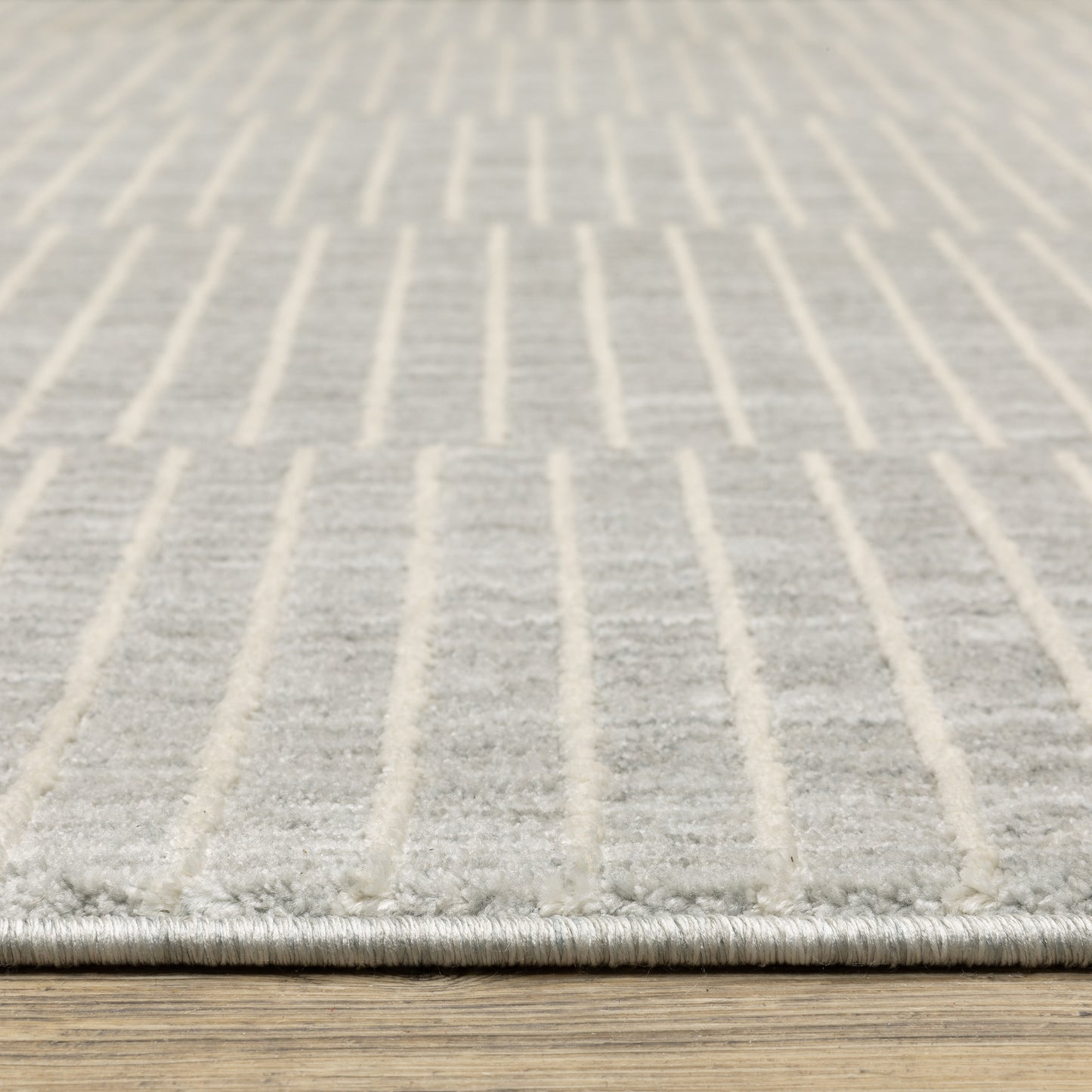 Oliver Stripe Grey/ Beige Geometric Cut Pile Rug