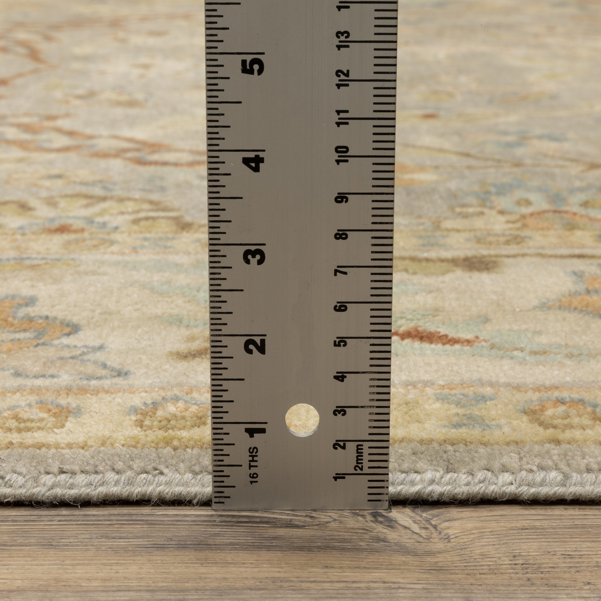 Palace Oriental Grey/ Beige Cut Pile Rug