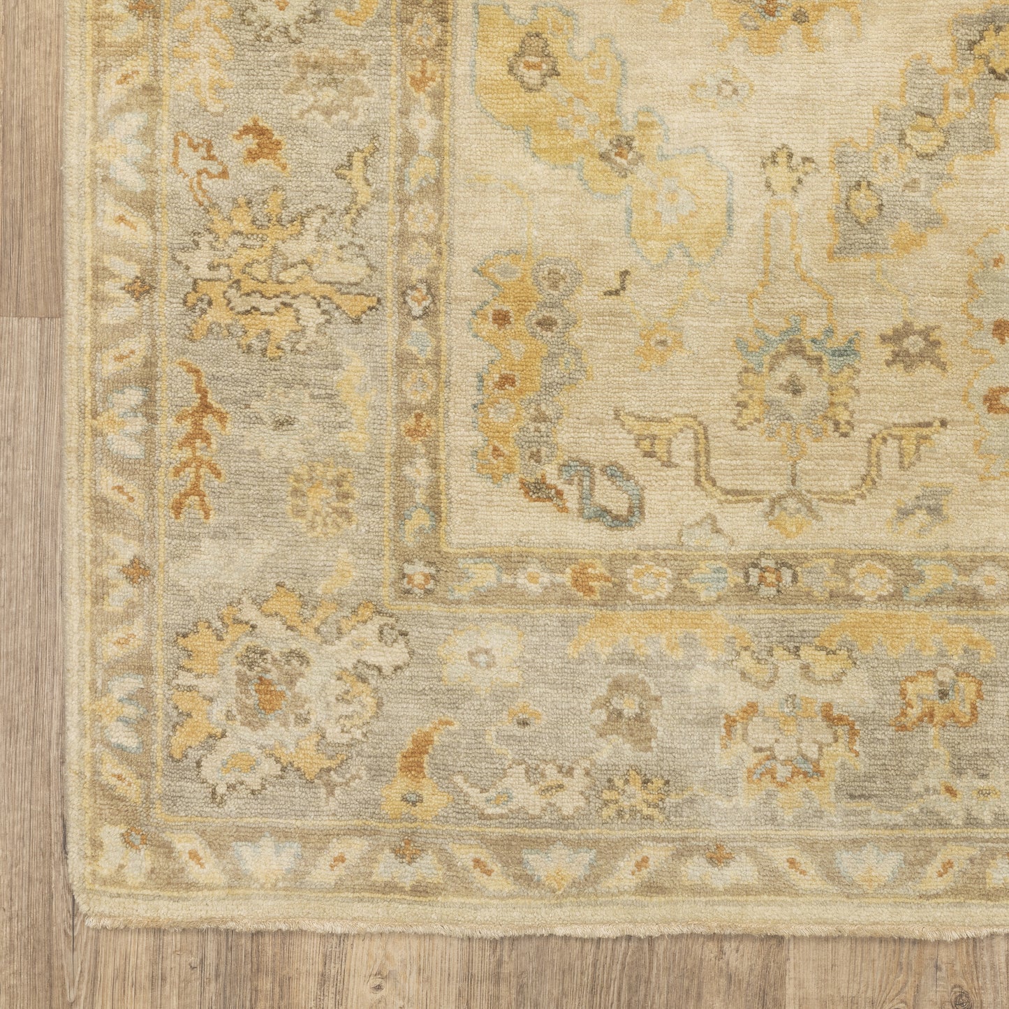 Palace Oriental Beige/ Grey Cut Pile Rug