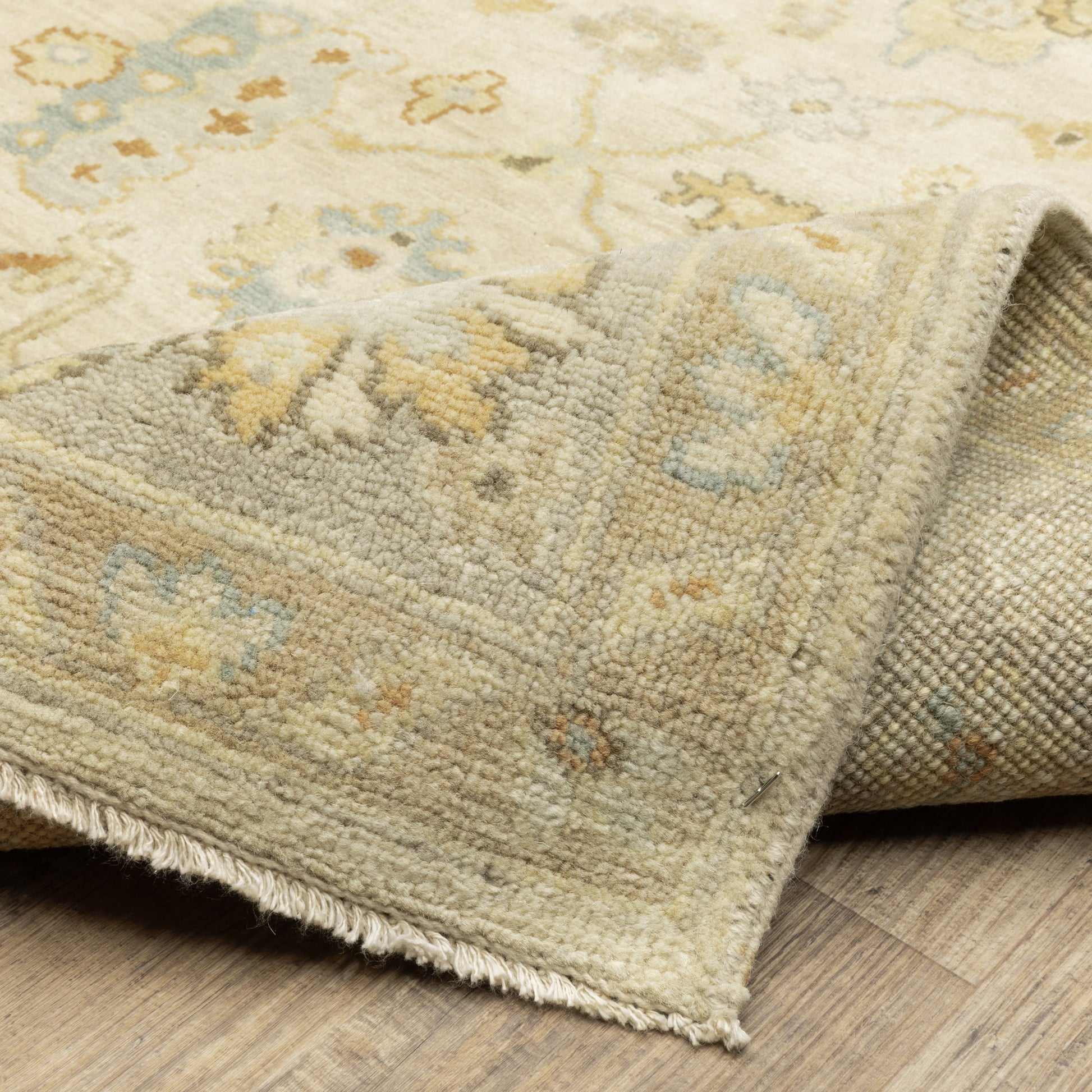Palace Oriental Beige/ Grey Cut Pile Rug